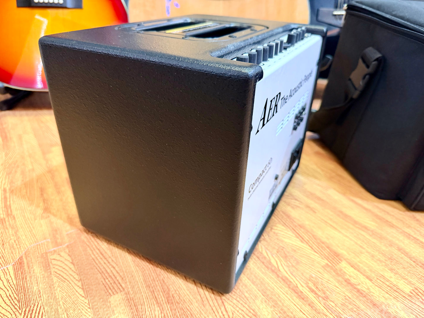 🎸 AER Compact 60 MK3 III 60/3 Acoustic Amp Guitar Combo Amplifier + Gig Bag 🎸