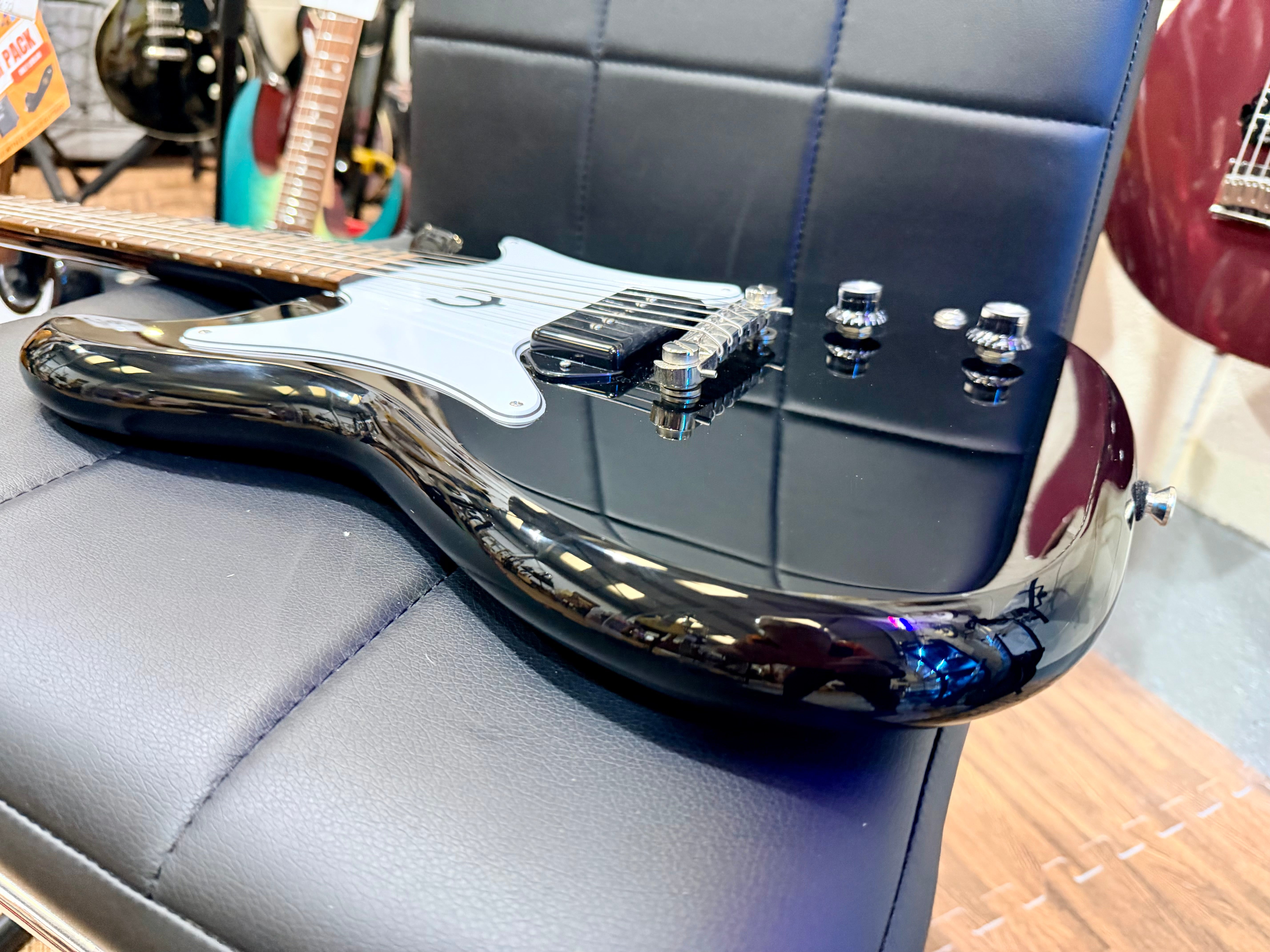 ✨2024✨ Epiphone Coronet~ Ebony  Electric Guitar~ P90~ Cherished Condition!