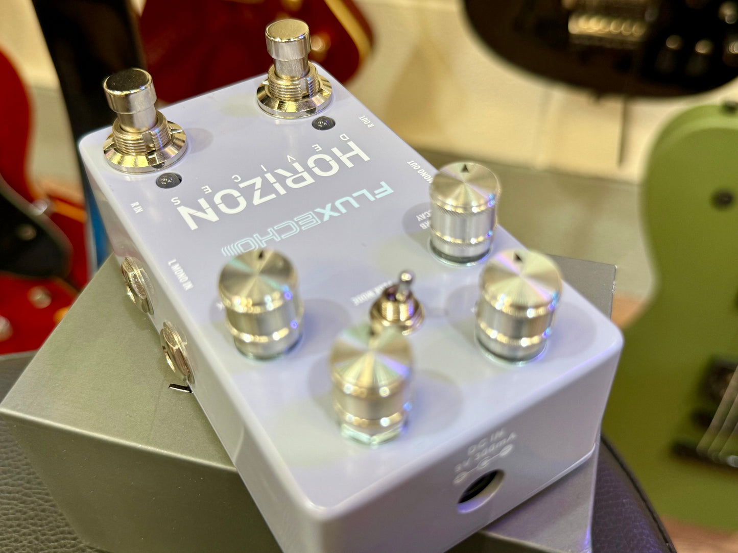 🌟MINT & RARE🌟 Horizon Devices Flux Echo Pedal~ Guitar Reverb & Delay Effect!