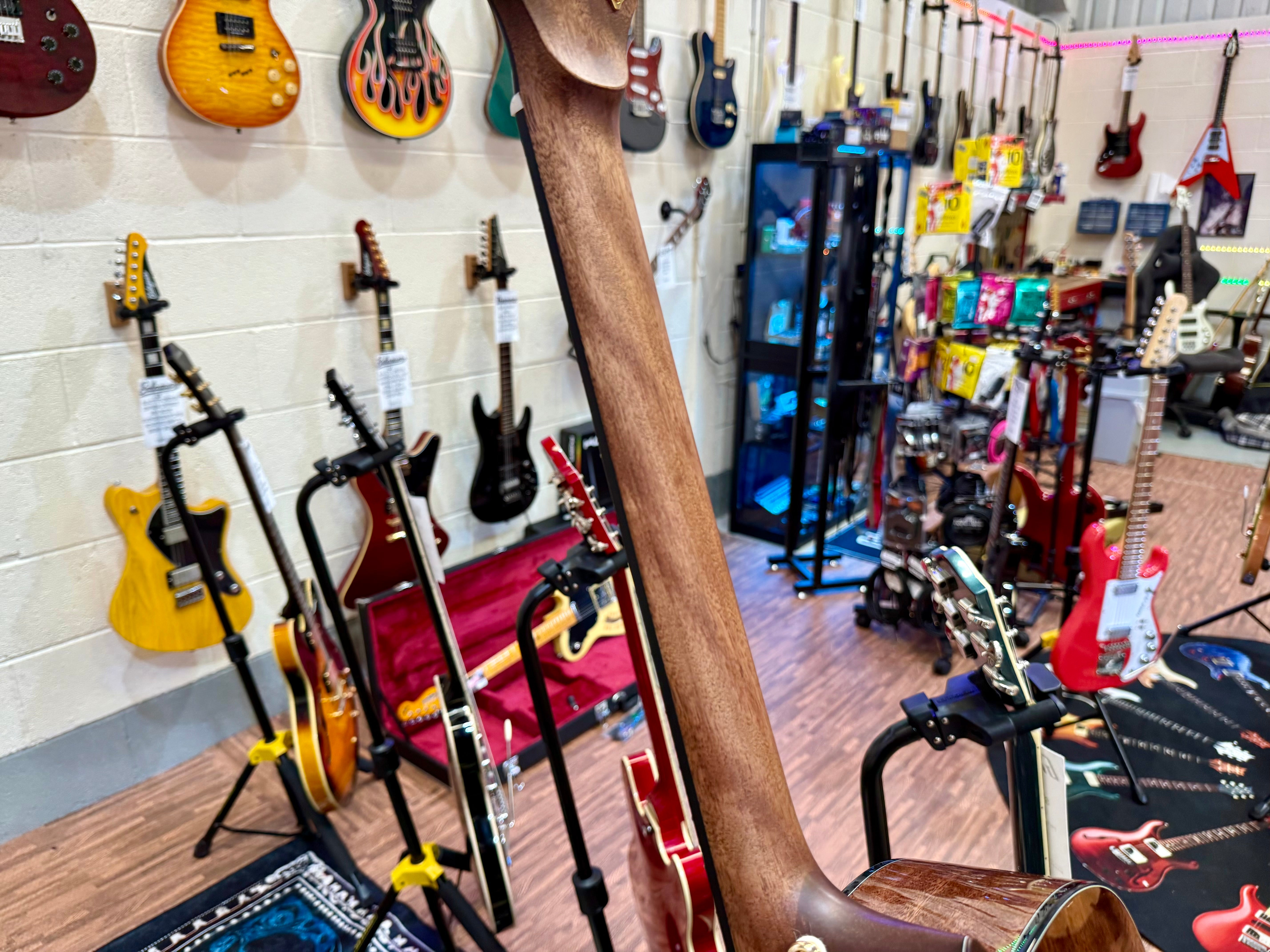 🌟NEW 2025 🌟 Cort Gold A6 Nat Electro Acoustic~ Natural~ Ebony Board~ Gig Bag!