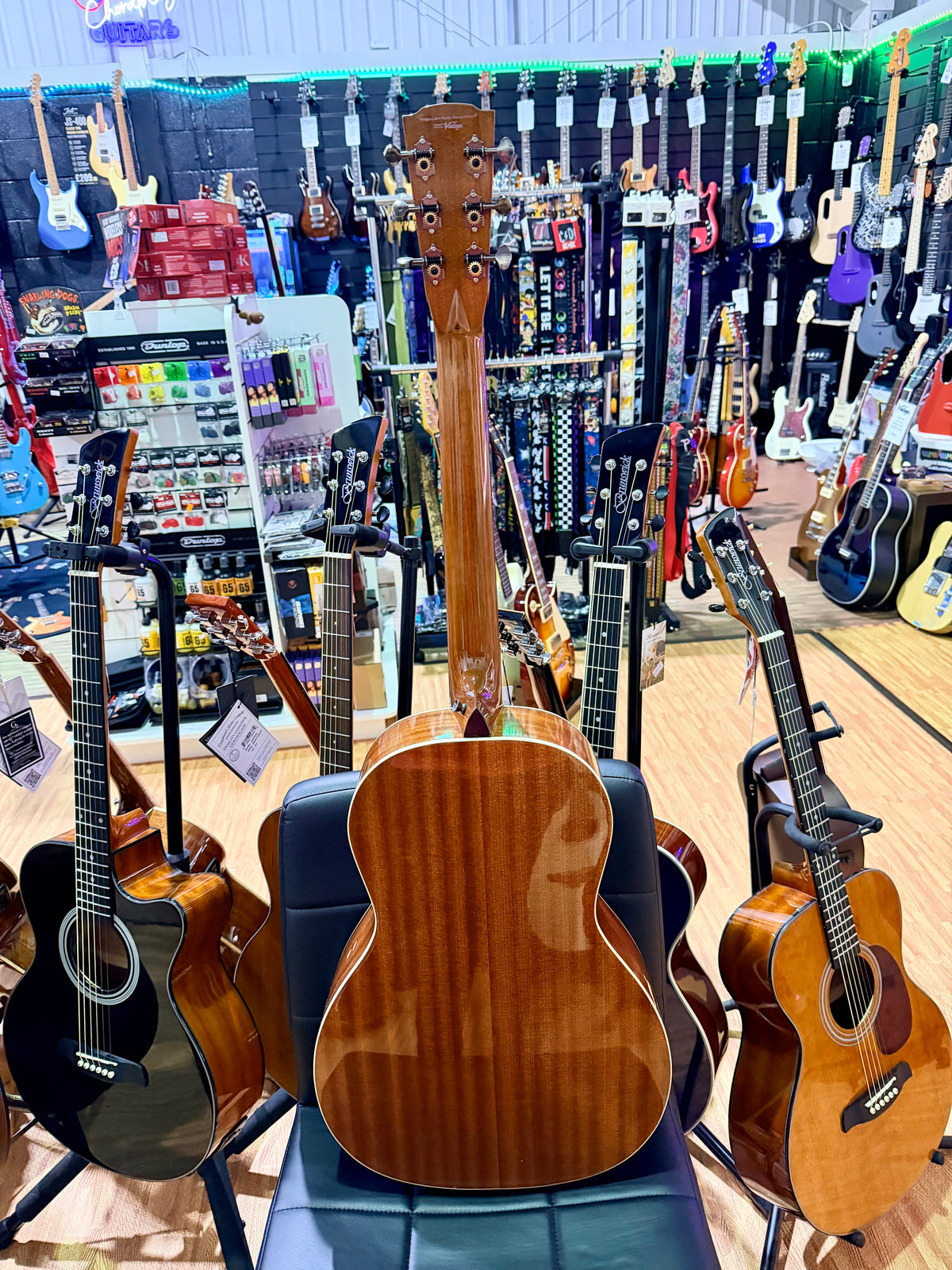 Vintage V900PNC Solid Spruce Parlour Acoustic Guitar~ Orchestral OM Solid Top