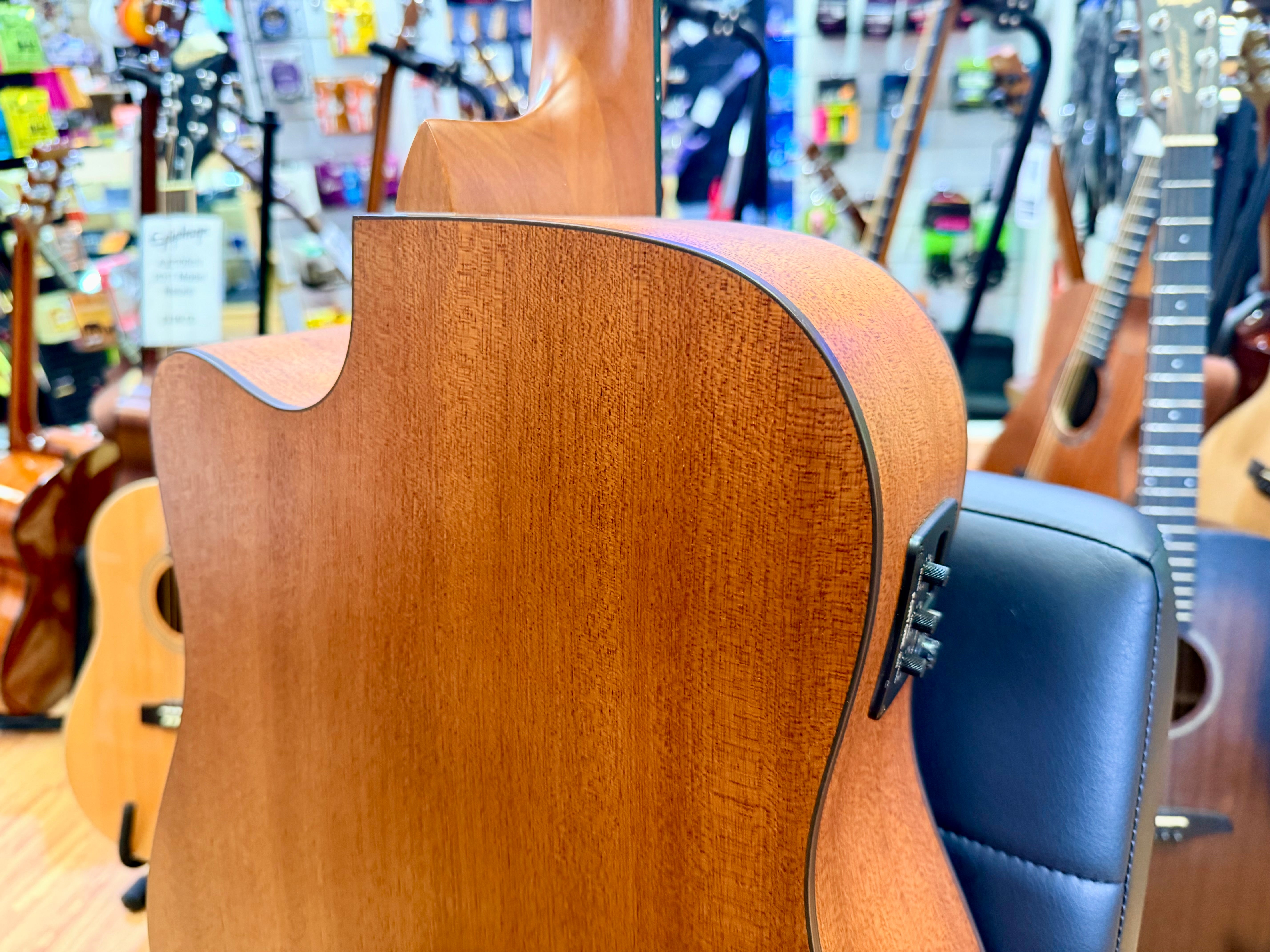 🪵NEW🪵 Vintage Statesboro VE440MM Mahogany Cutaway Electro-Acoustic Guitar!