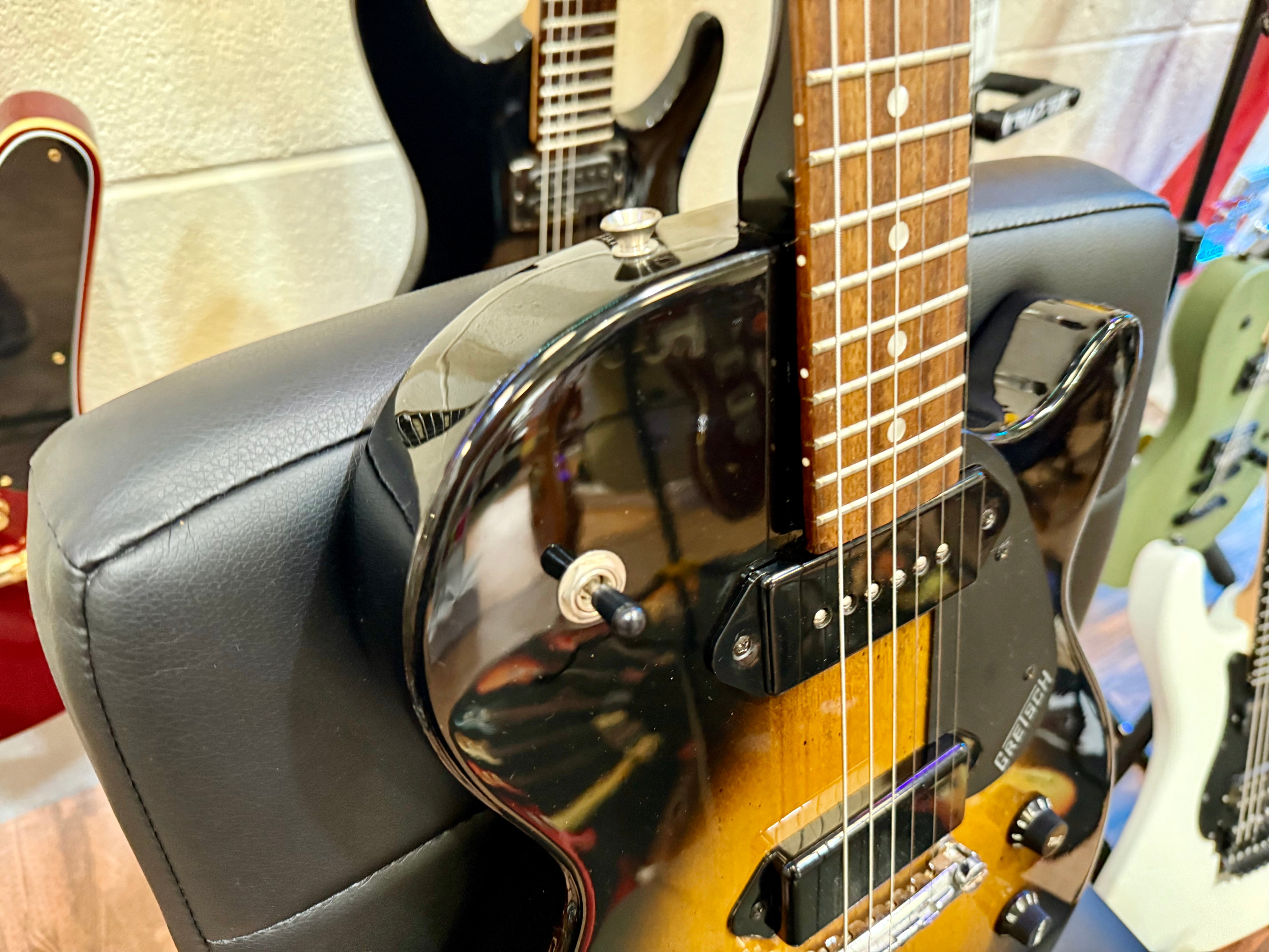 🎸 Gretsch Electromatic G5220 Junior Jet~Tobacco Sunburst~Seymour Duncan P’up 🎸