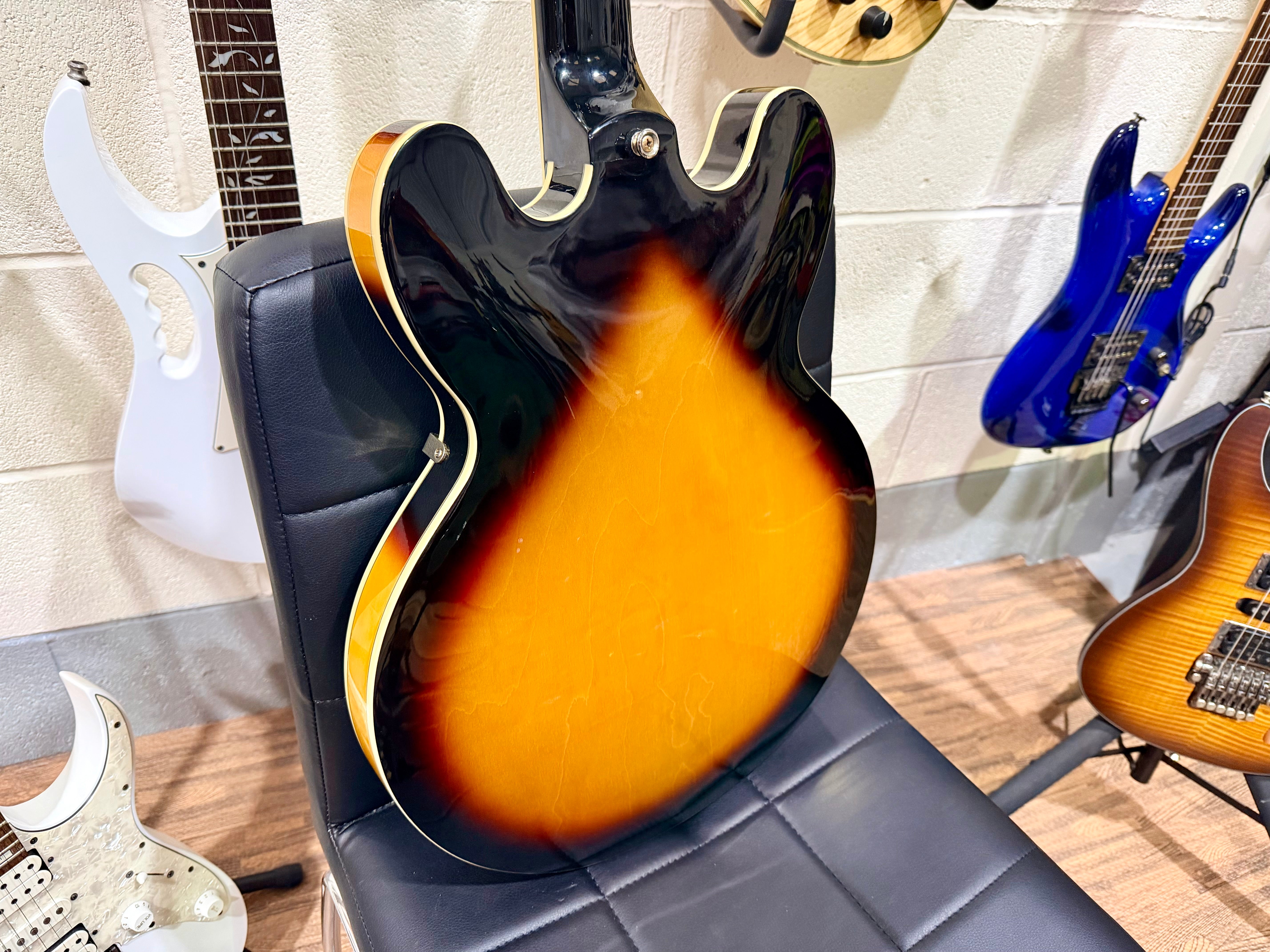 ☀️2013☀️ Epiphone Sheraton ii VS~ Vintage Sunburst~ Hollow-body~ Hard Case!
