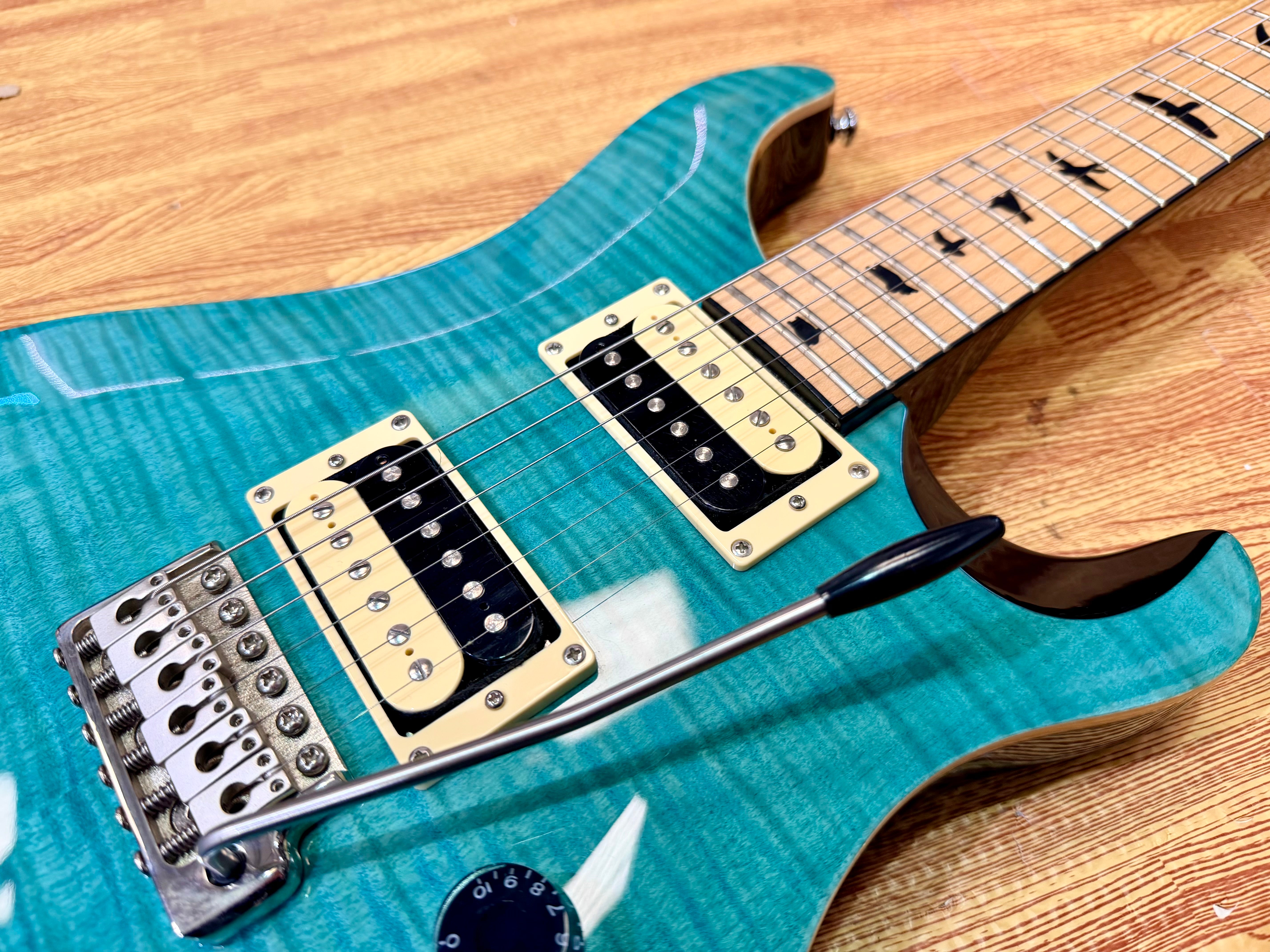 ✨RARE✨ PRS SE Custom 24 Roasted Maple Limited Edition~ Sapphire Turquoise + Bag