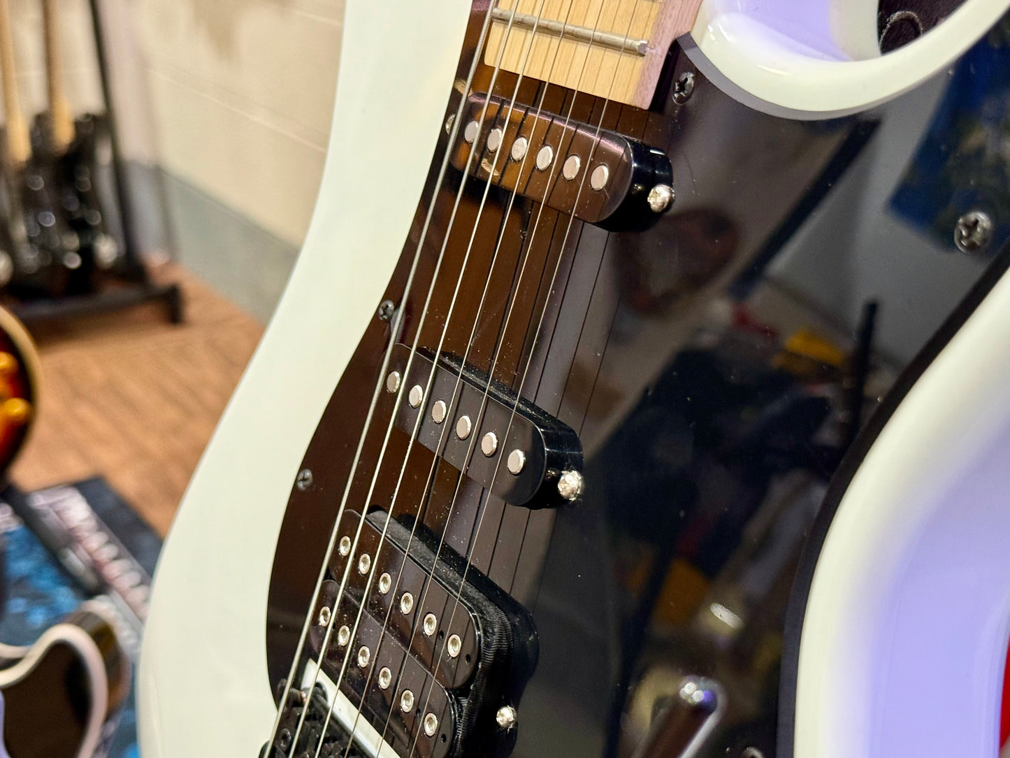 🔥MINT 2023🔥 Jackson Adrian Smith SDXM~ Snow White~ Iron Maiden Signature!