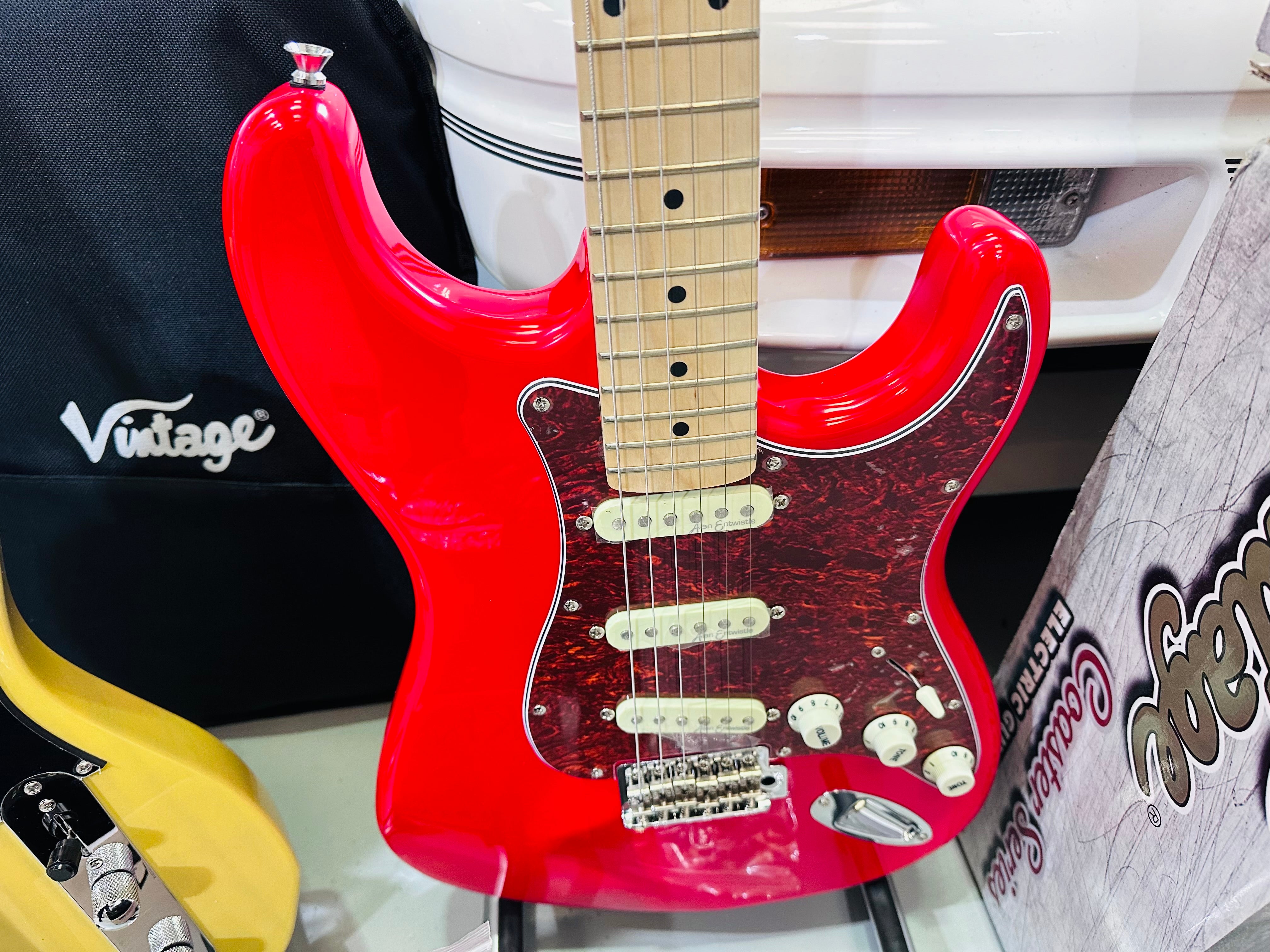 🌟NEW🌟 Vintage V60 Maple Coaster~ Electric Guitar Starter Pack Red~ Strat Style!