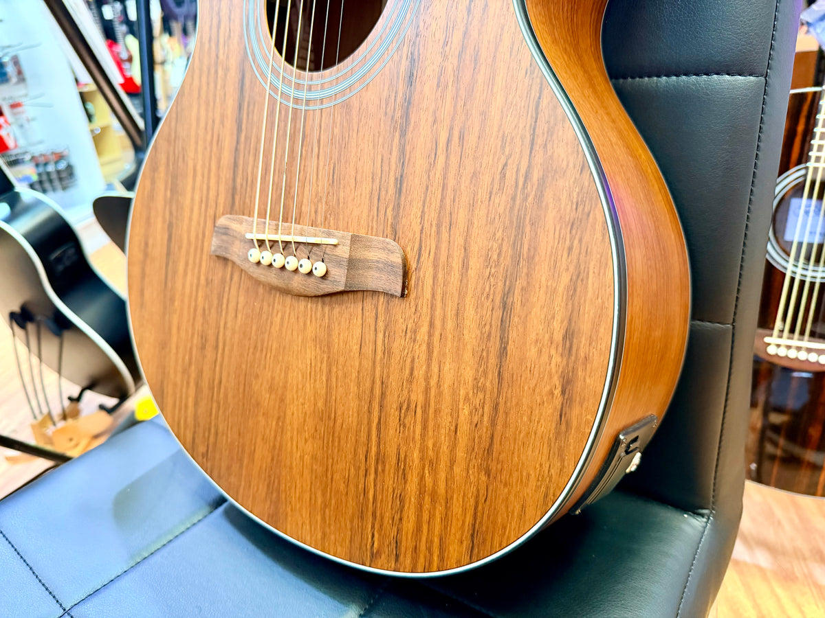✨NEW✨ Brunswick BTK30WNO Walnut Grand Auditorium Cutaway Electro Acoustic Guitar