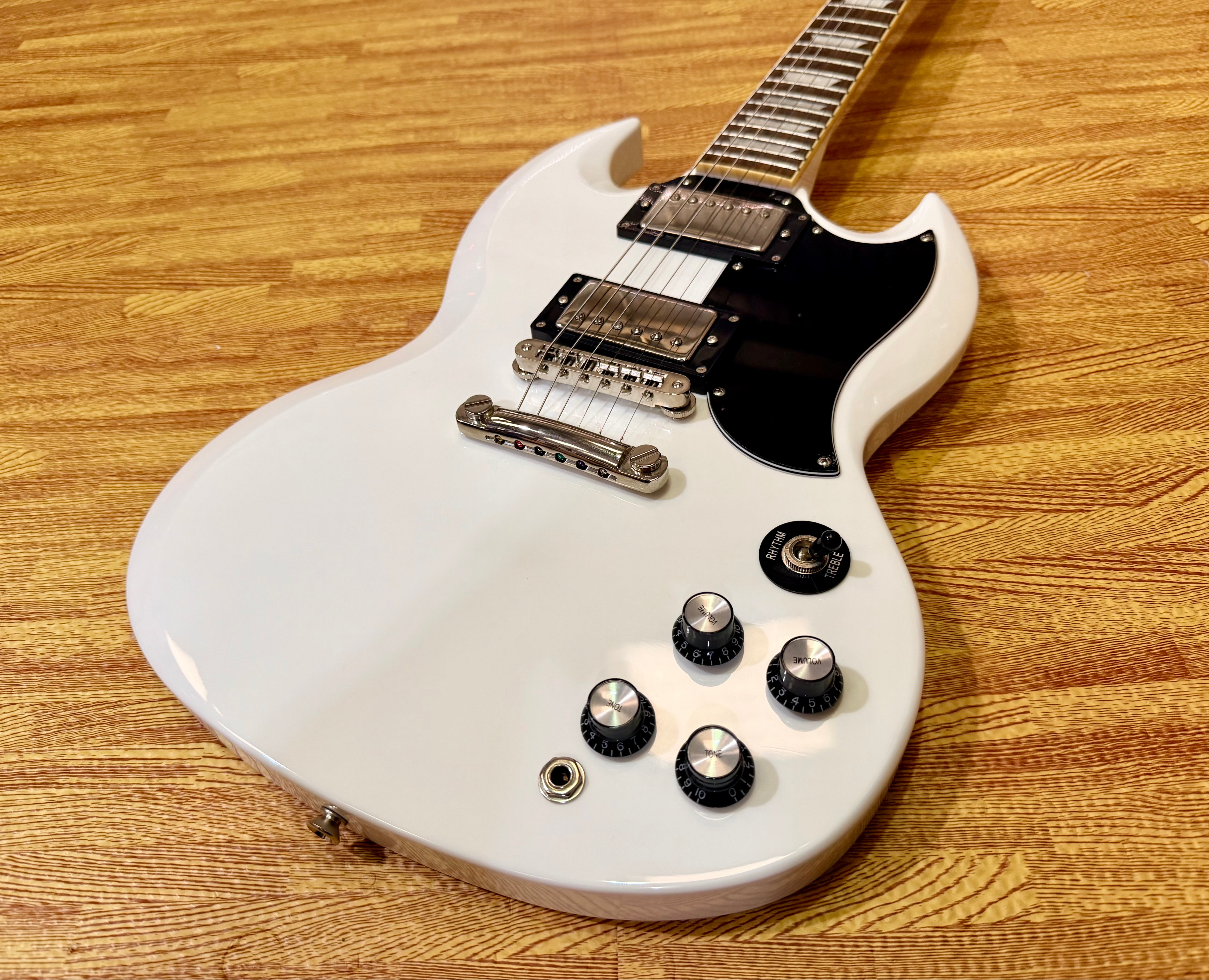 🔥2023🔥 Burny RSG-60 ’63 Alpine White SG Electric Guitar~ Near Mint~ Fernandes!