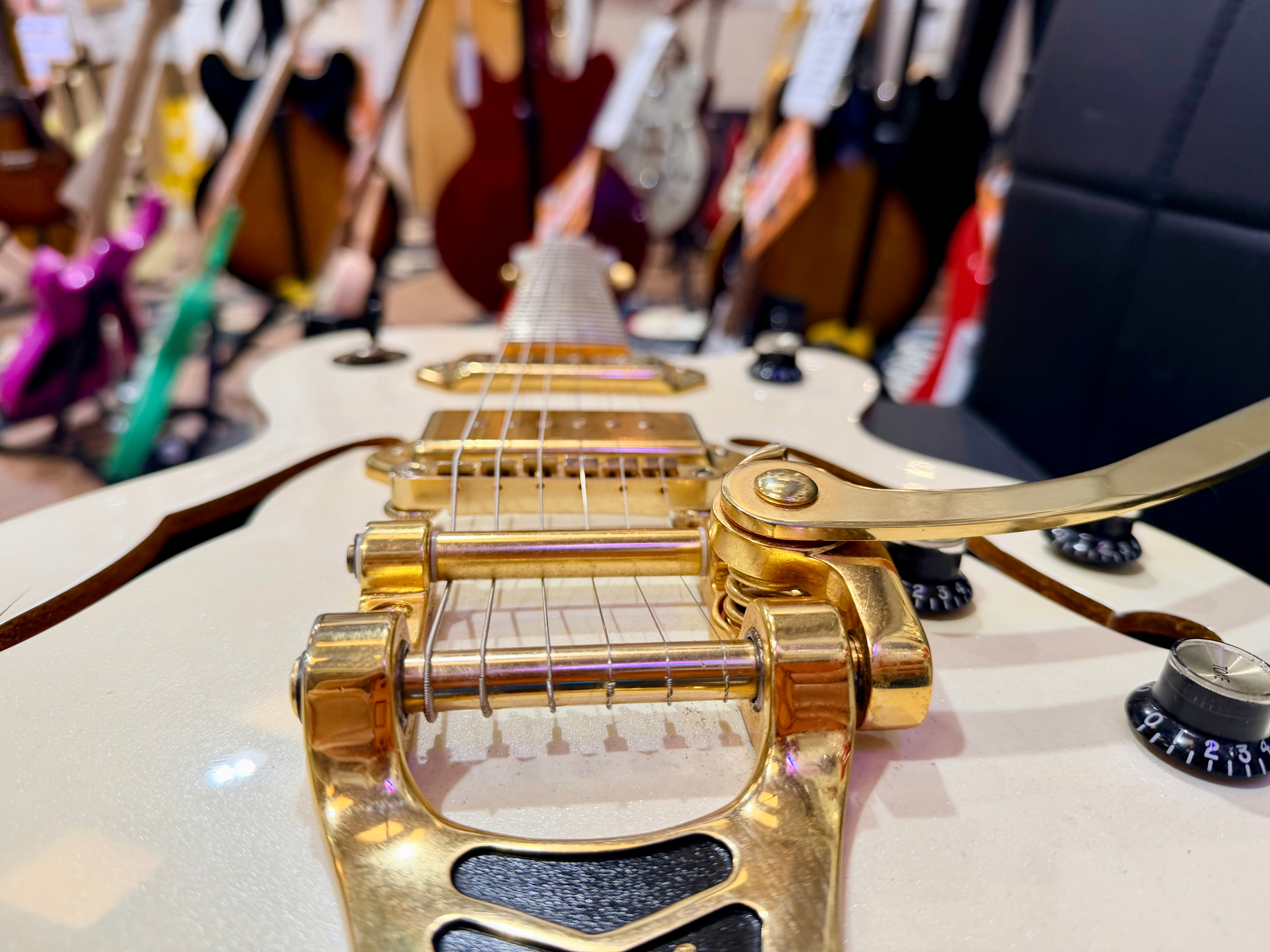 🌟2015🌟 Epiphone Wildkat Royale~ Custom Shop Ltd Ed~ Pearl White~ Semi-Hollow!