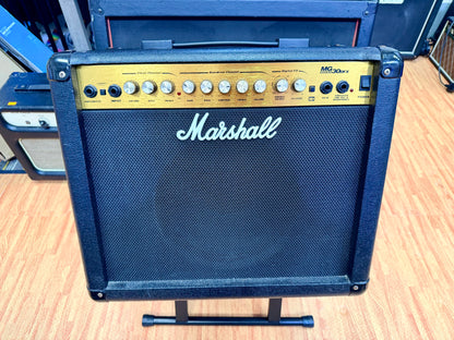 🎸 Marshall MG30DFX Guitar Combo Amplifier~ 30w Amp~ 10” Speaker 🎸
