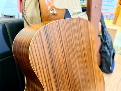 ✨2021✨ Taylor GS Mini-E Rosewood Electro Acoustic Travel Guitar with Gig Bag!