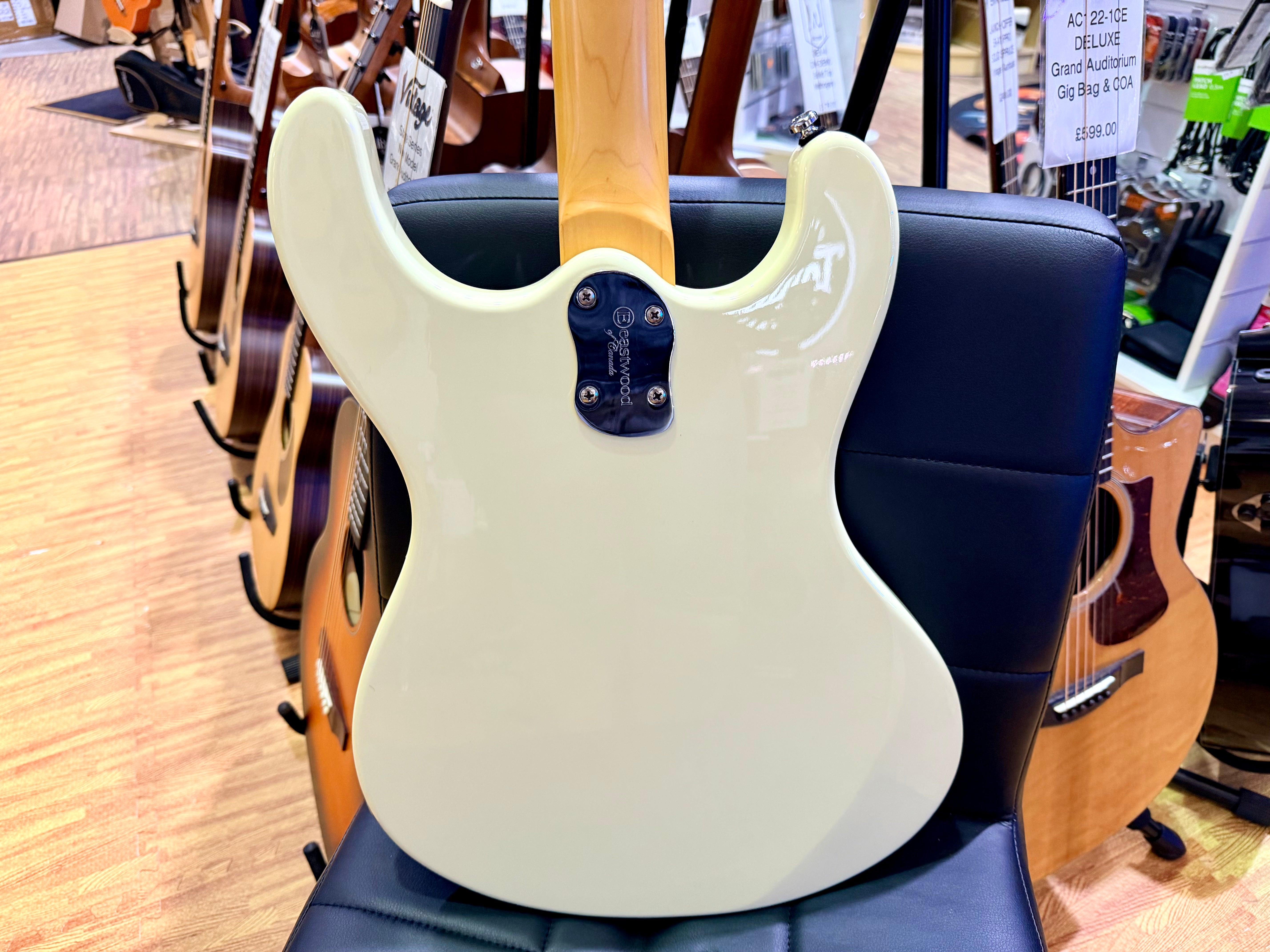 ✨MINT✨ Eastwood Sidejack Pro DLX~ Vintage White 2017 Electric Guitar Mosrite!