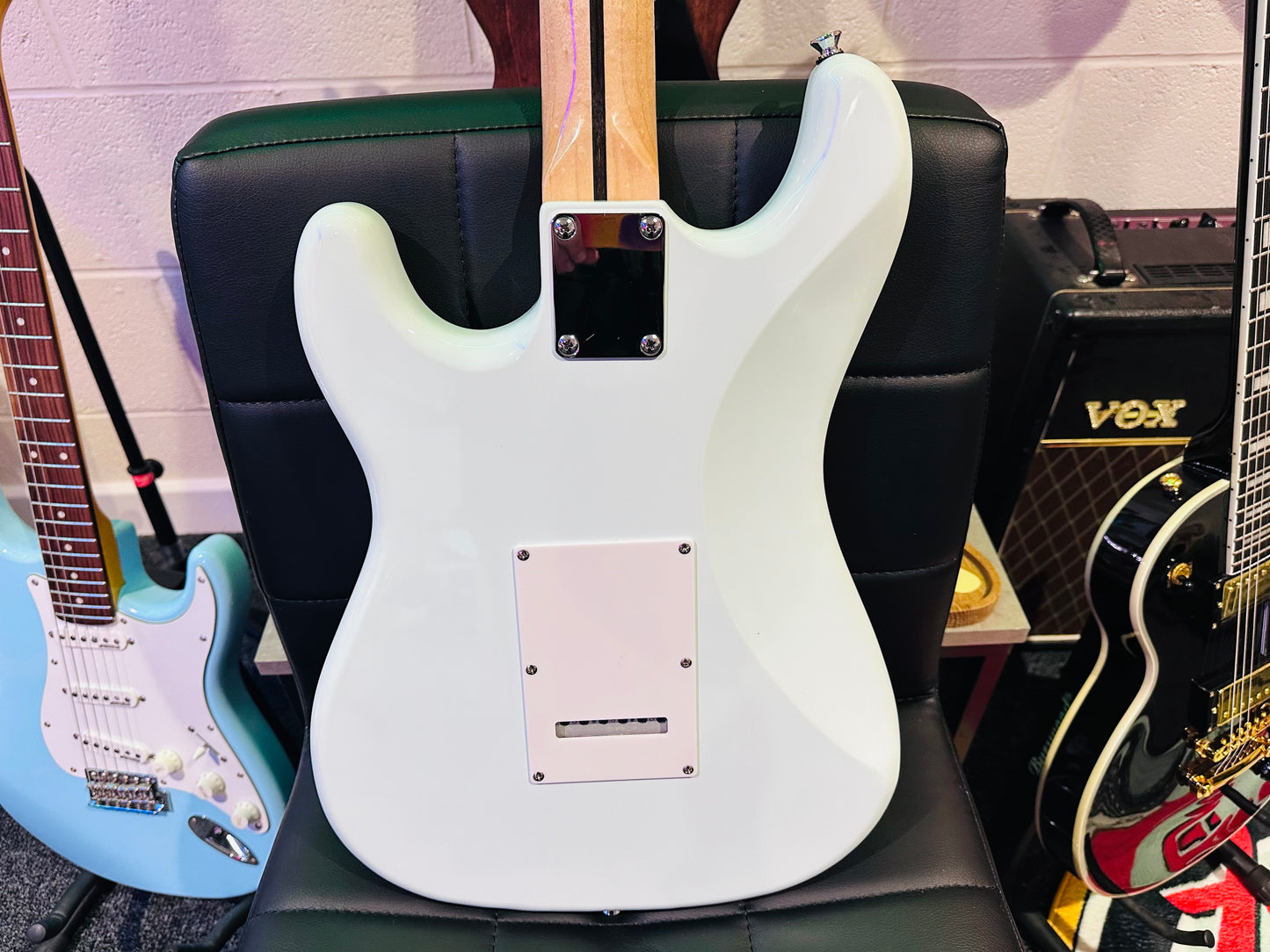 Revelation RTS 57 Stratocaster~ Alan Entwistle Strat Style Guitar~ Daphne Blue!