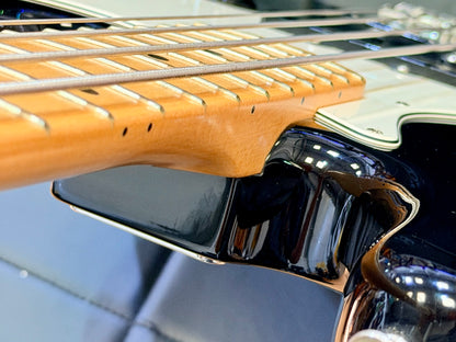 2011 Fender American Special Jazz Bass~ Black~ Maple Fingerboard~ Hard Case