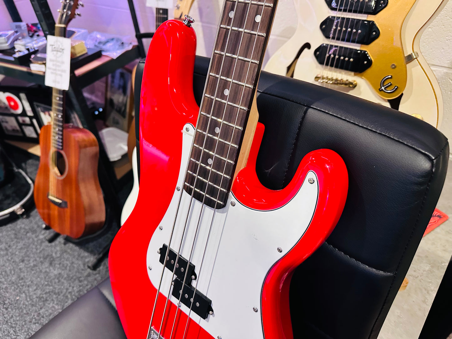 🎸NEW🎸 Johnny Brook P Bass Guitar~ Electric Precision Style~ Gloss Red!