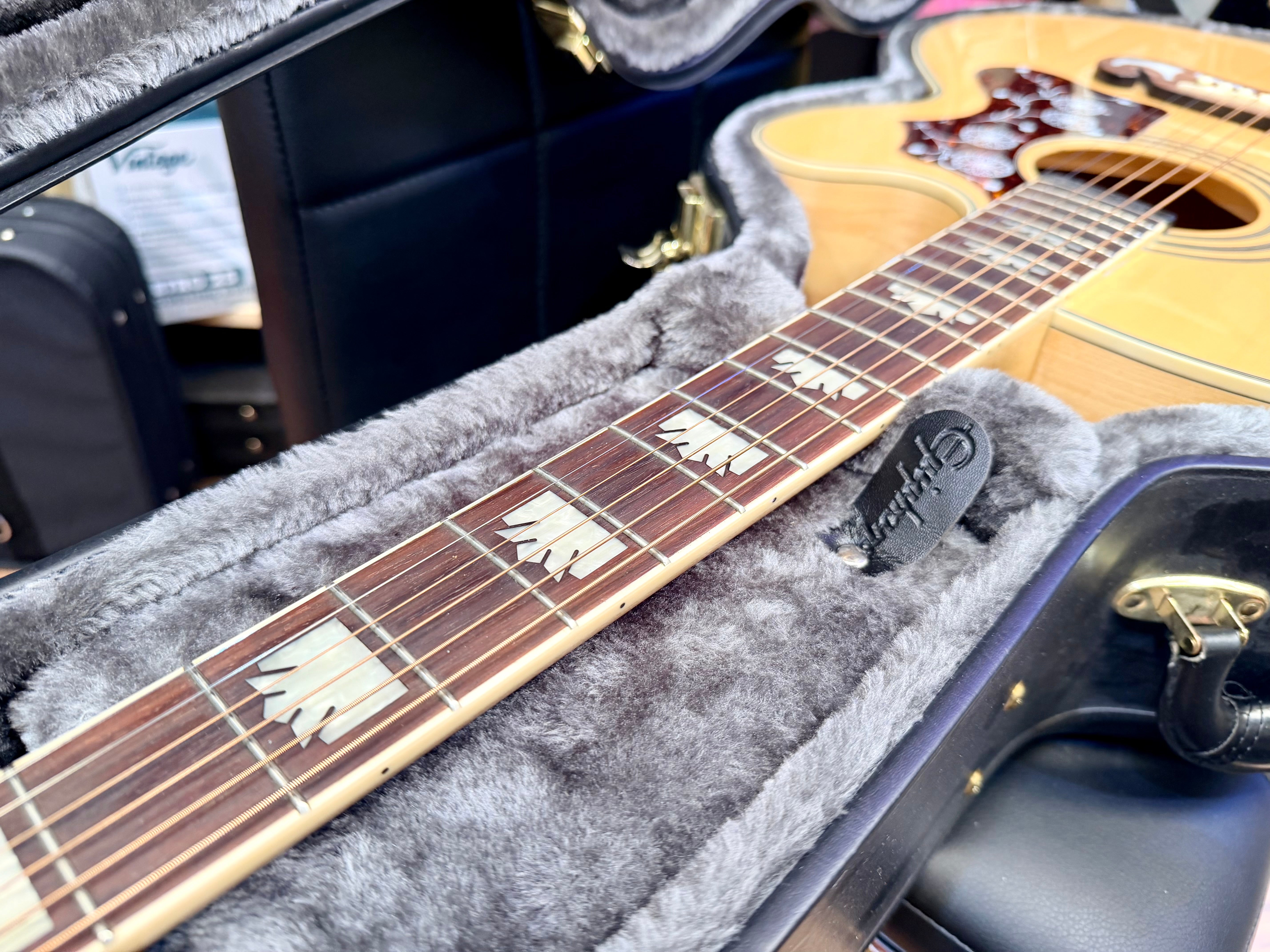 ✨MINT✨ Epiphone EJ-200SCE Jumbo Electro Acoustic~ Natural~ Esonic 2 + H/Case!