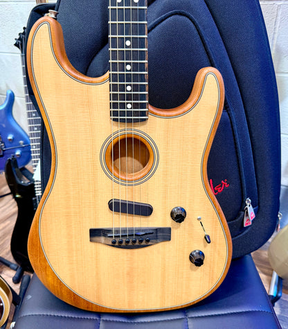 🇺🇸2021🇺🇸 Fender American Acoustasonic Stratocaster~ Natural Finish + Gig Bag