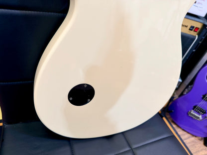 ✨EX-DEMO✨ Gretsch Streamliner Jet Club Vintage White~ Electric Guitar~ 2024