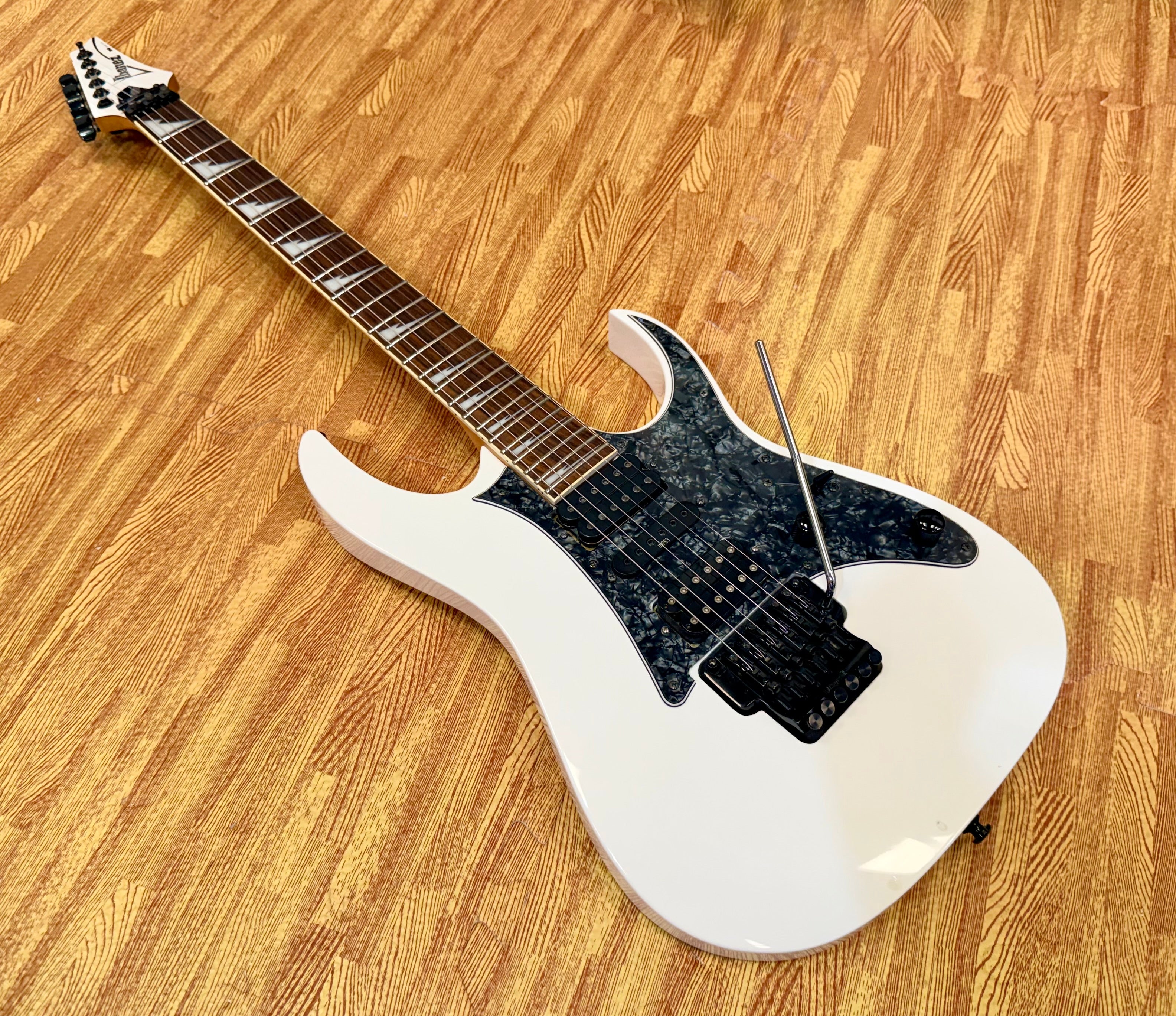 🔥2007🔥 Ibanez RG350DX White~ HSH Edge III Tremolo~ PRS Bridge P’up!
