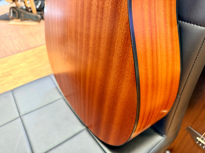 ✨2015✨ Taylor 110e Electro Acoustic~ ES2 Pickup~ Solid Sitka Top Dreadnought!