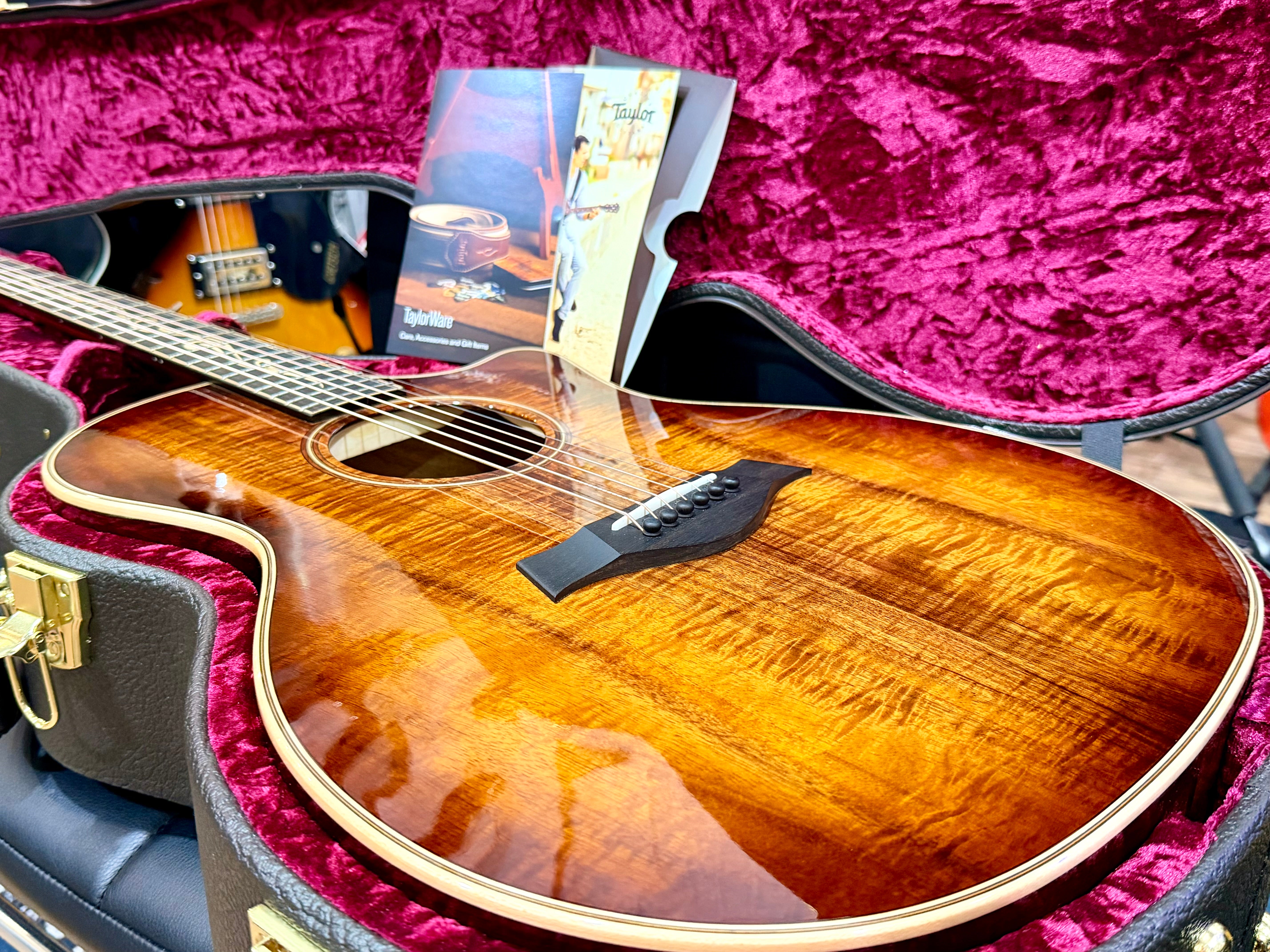 🔥HAWAIIAN KOA🔥 2022 Taylor K24ce~ V-Class~ Shaded Edgeburst~ USA + Hard Case!