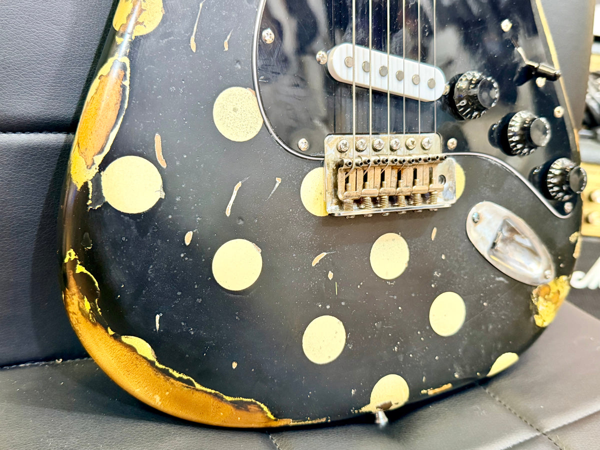 🔥Handmade In UK🔥 Stolen Valour Heavy Relic ST Polka Dot Guitar~ Buddy Guy Style!