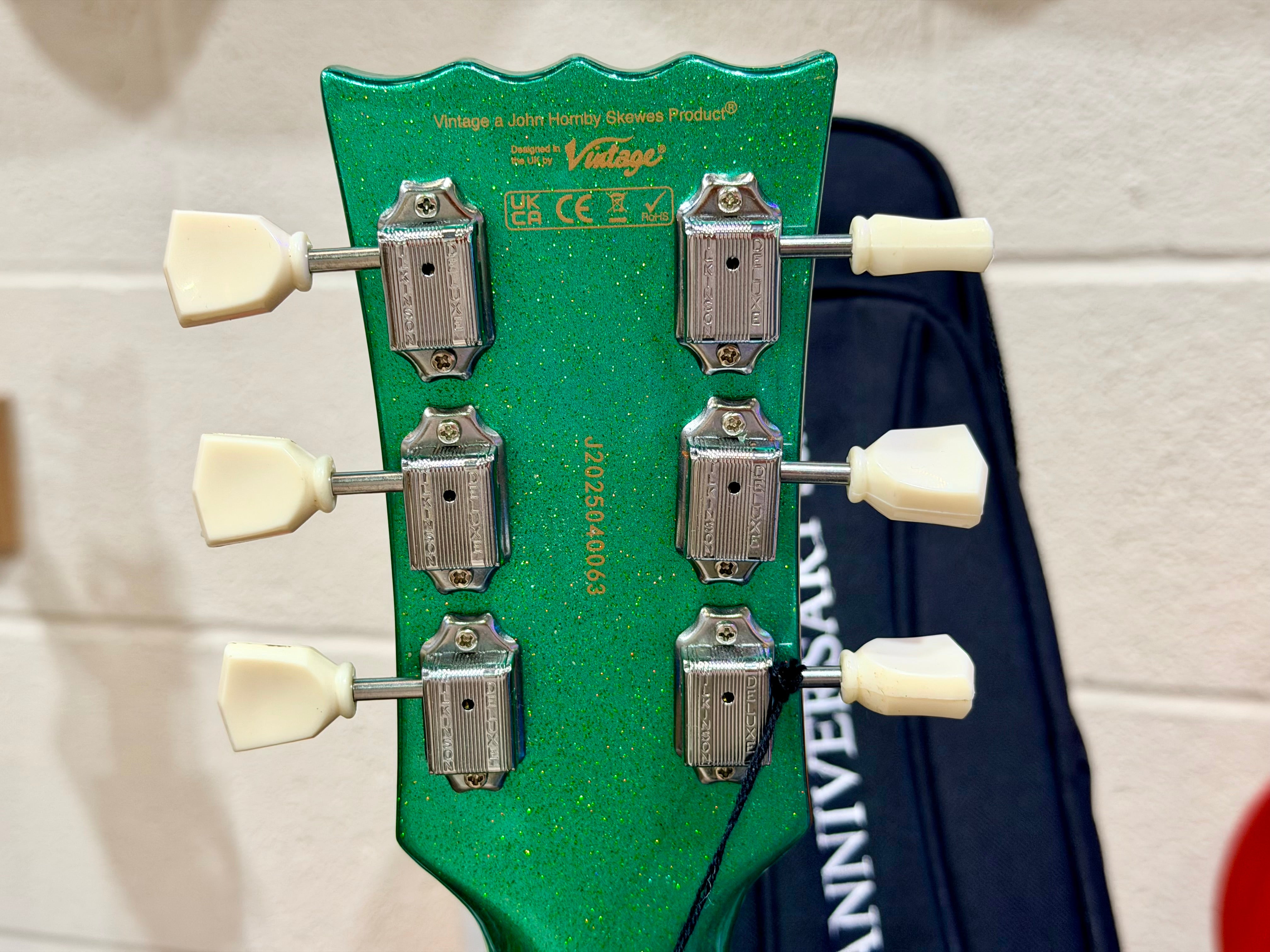 🔥2025 LTD🔥 Vintage VS6 30th Anniversary Model~ Green Metalflake~ Vibrola + Bag