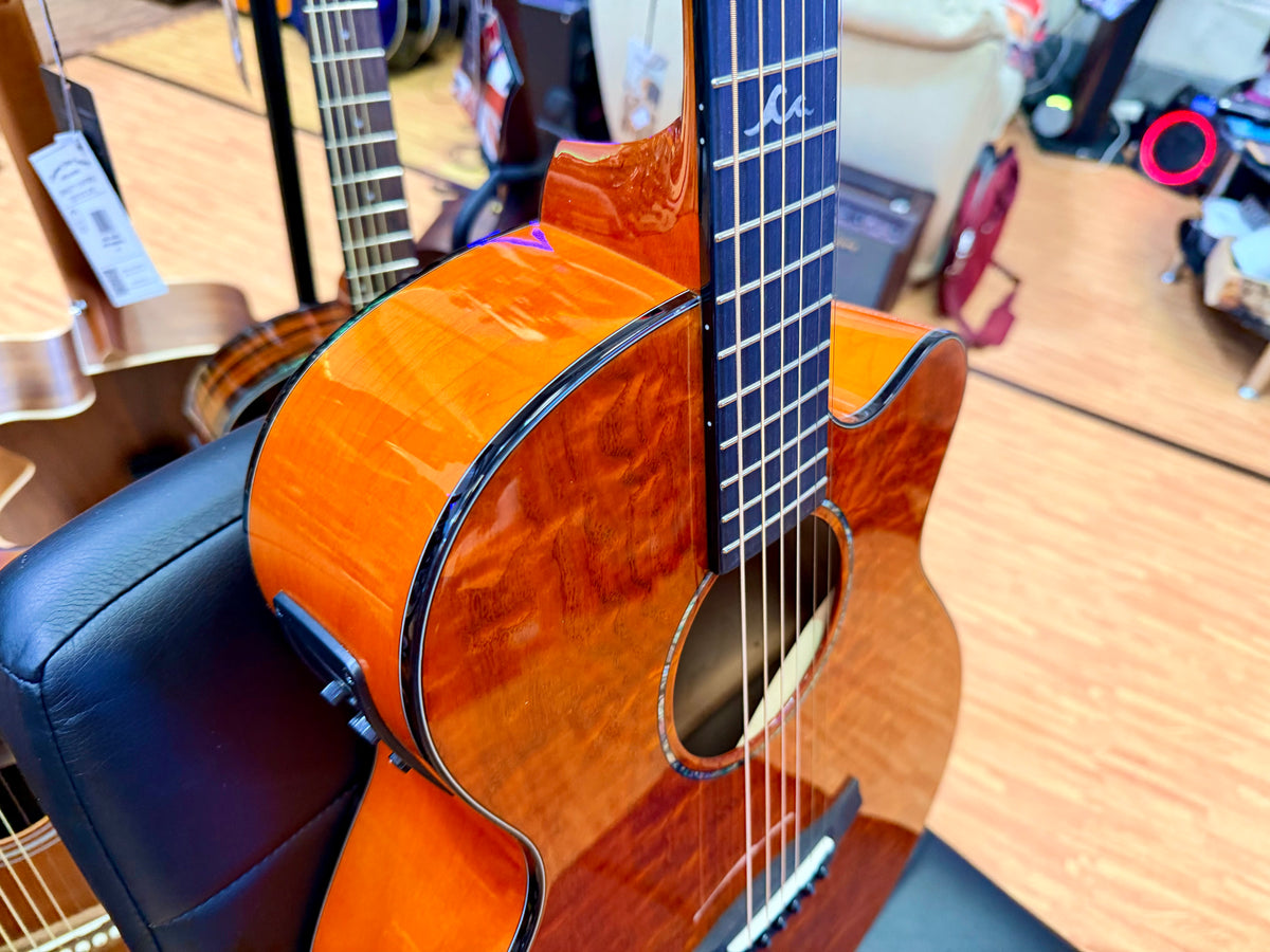 Tanglewood Azure TA4CEHN Super Folk Electro Acoustic~ Shoreline Amber Gloss