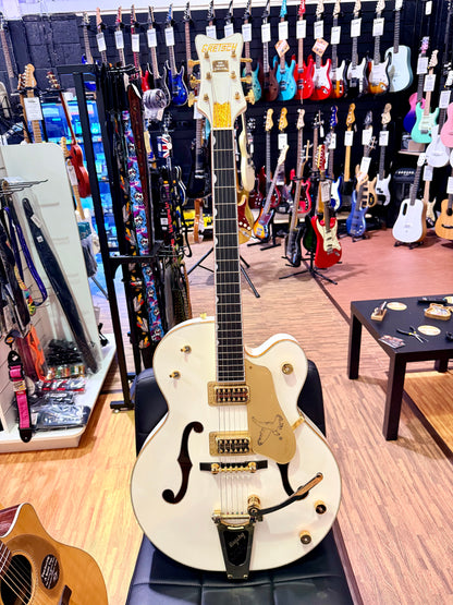 ✨MINT✨ 2013 Gretsch G6136T White Falcon MIJ~ Japan~ Bigsby~ Case & Docs~ Gold!