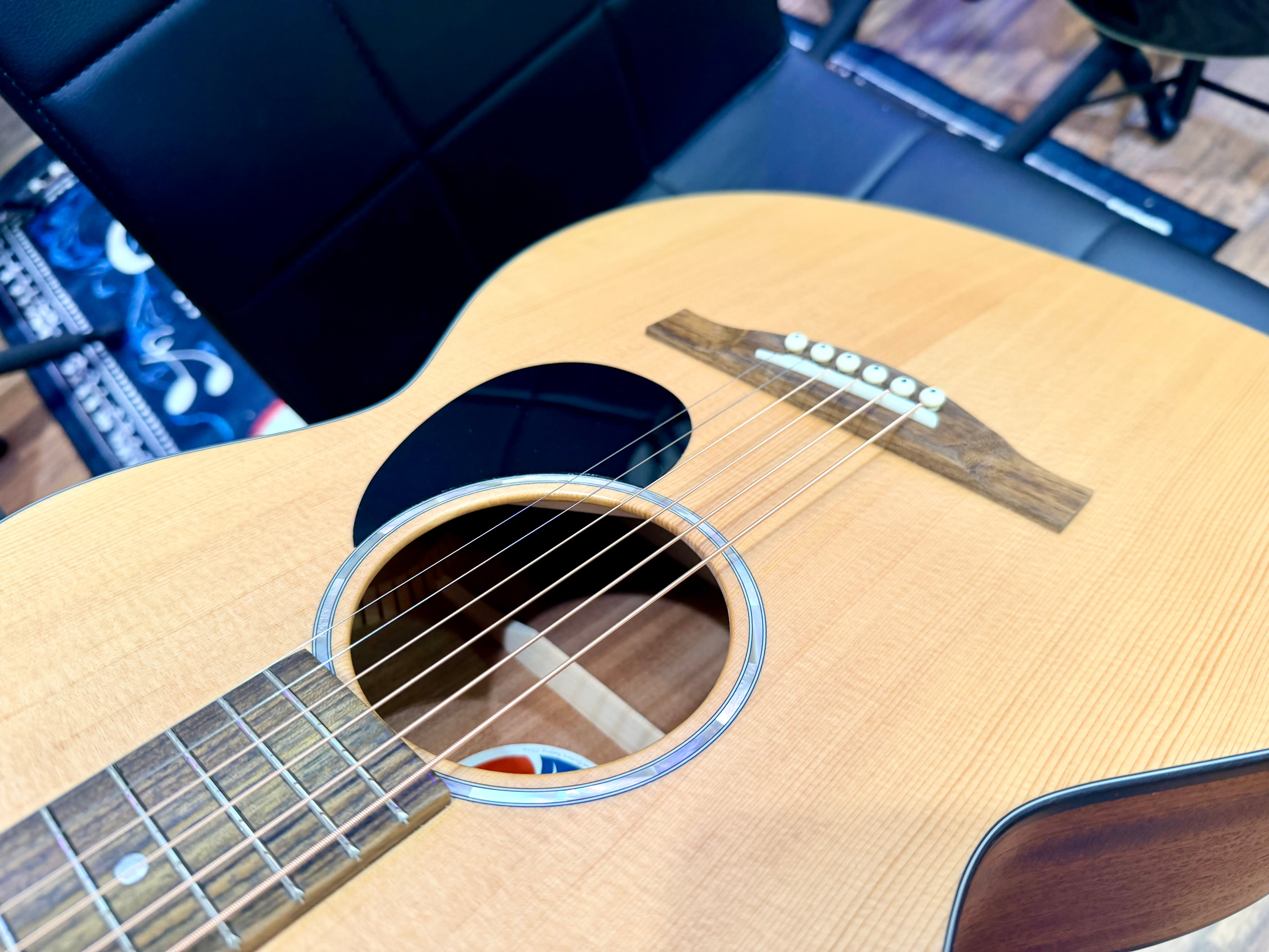 🔥MINT 2024🔥 Eastman PCH1-OM Acoustic Guitar~ Natural~ Solid Top~ Gig Bag!