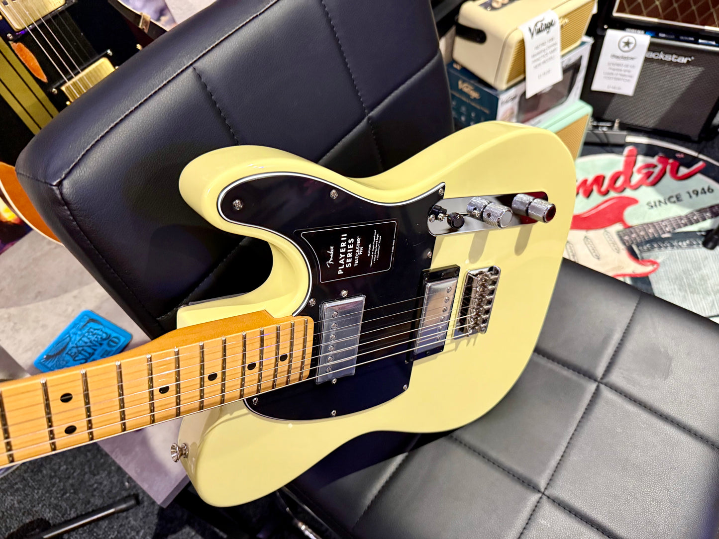 🌟NEW 2024🌟 Fender Player ii Telecaster HH~ Hialeah Yellow~ Maple Fretboard!
