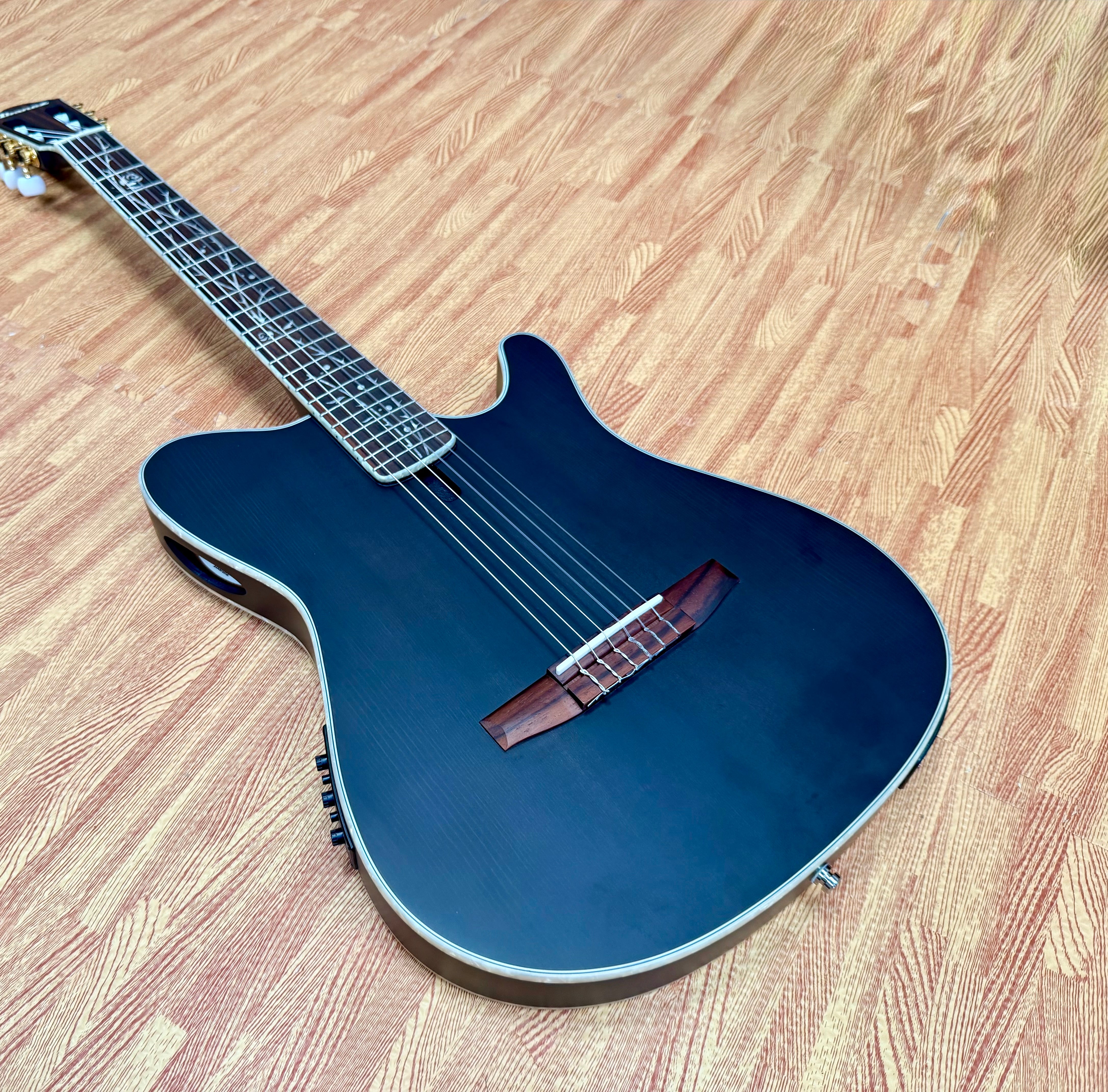 🔥MINT🔥 Ibanez TOD10N Tim Henson Signature Electro Acoustic Nylon~ Black!