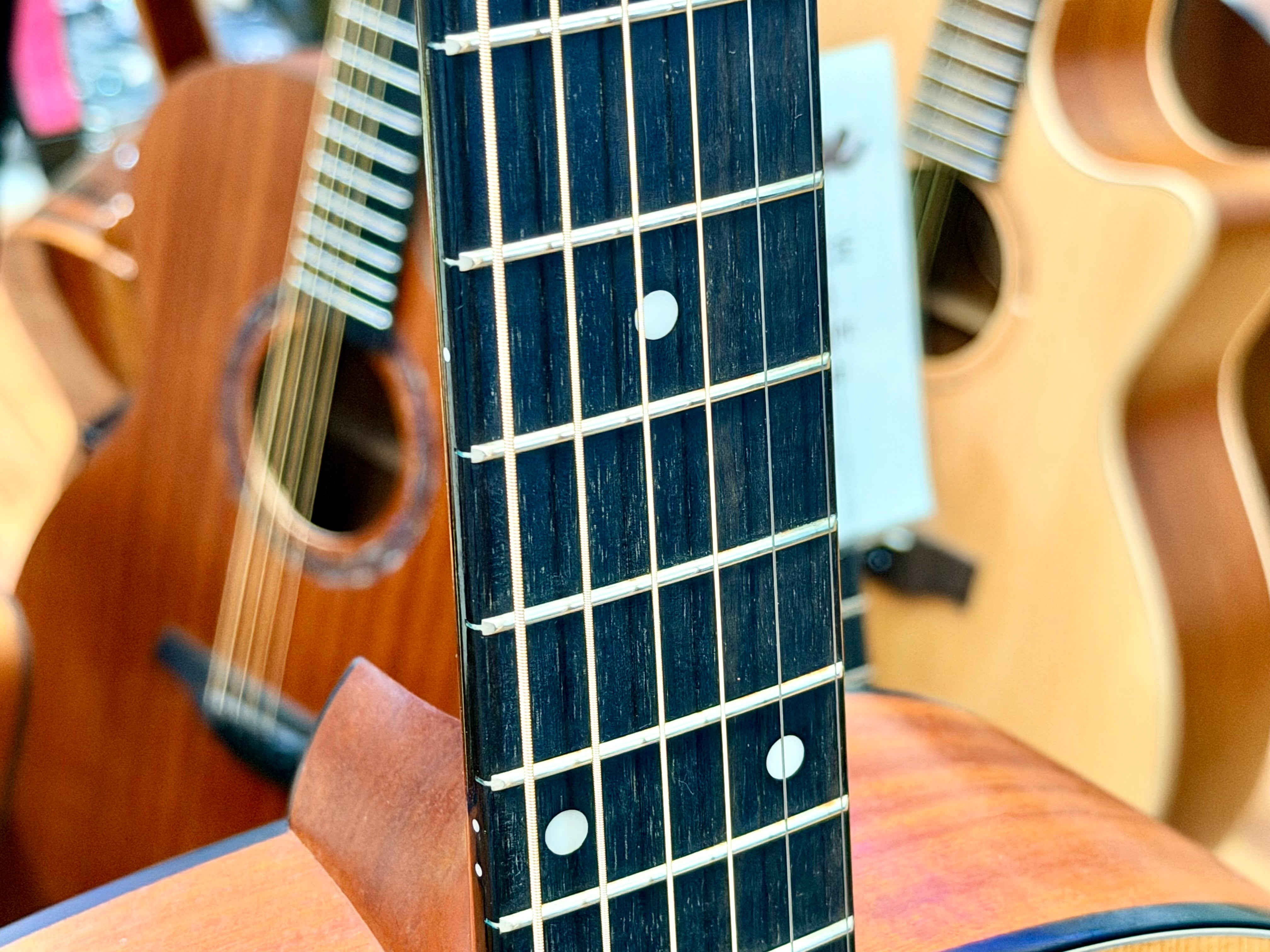 ✨2015✨ Taylor 110e Electro Acoustic~ ES2 Pickup~ Solid Sitka Top Dreadnought!
