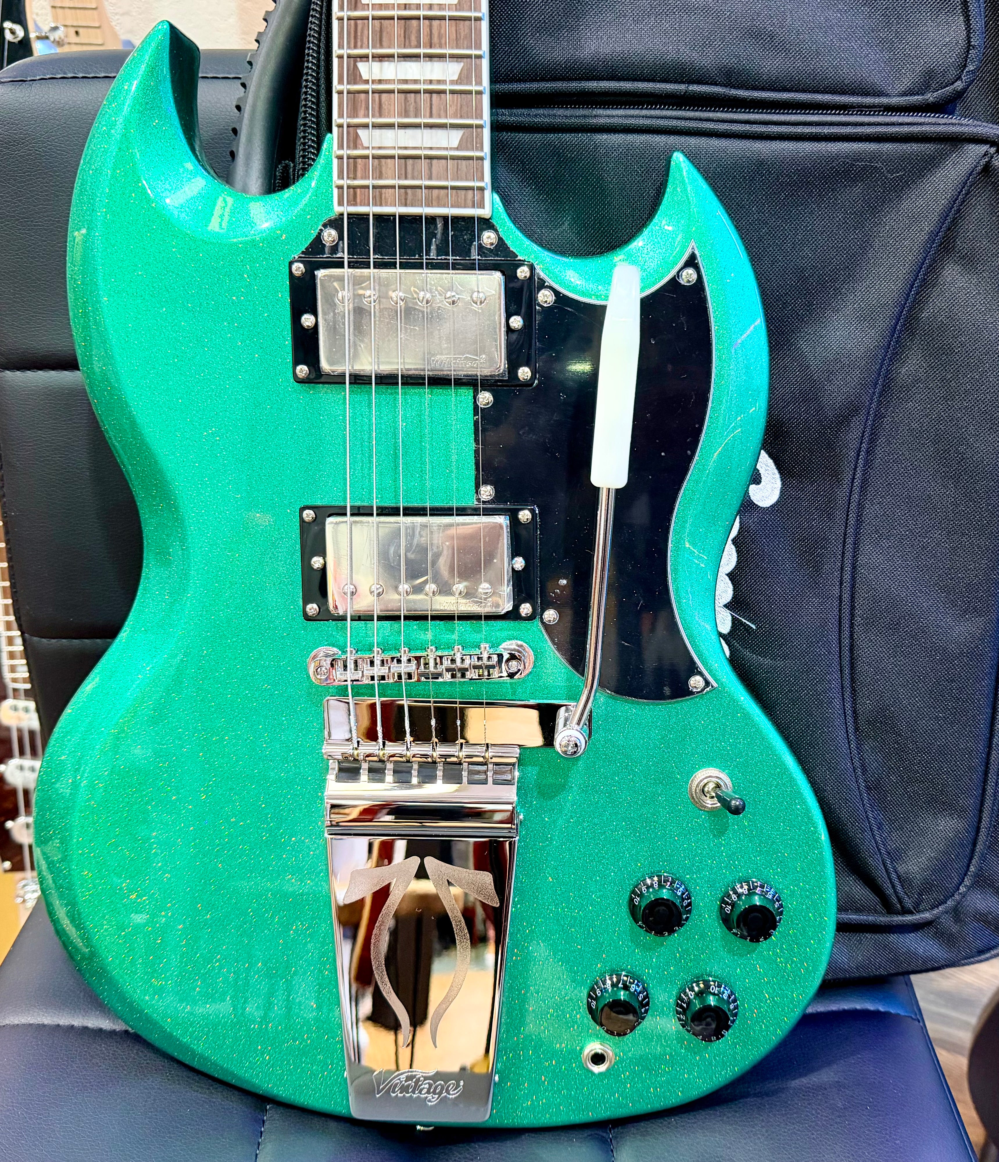 🔥2025 LTD🔥 Vintage VS6 30th Anniversary Model~ Green Metalflake~ Vibrola + Bag