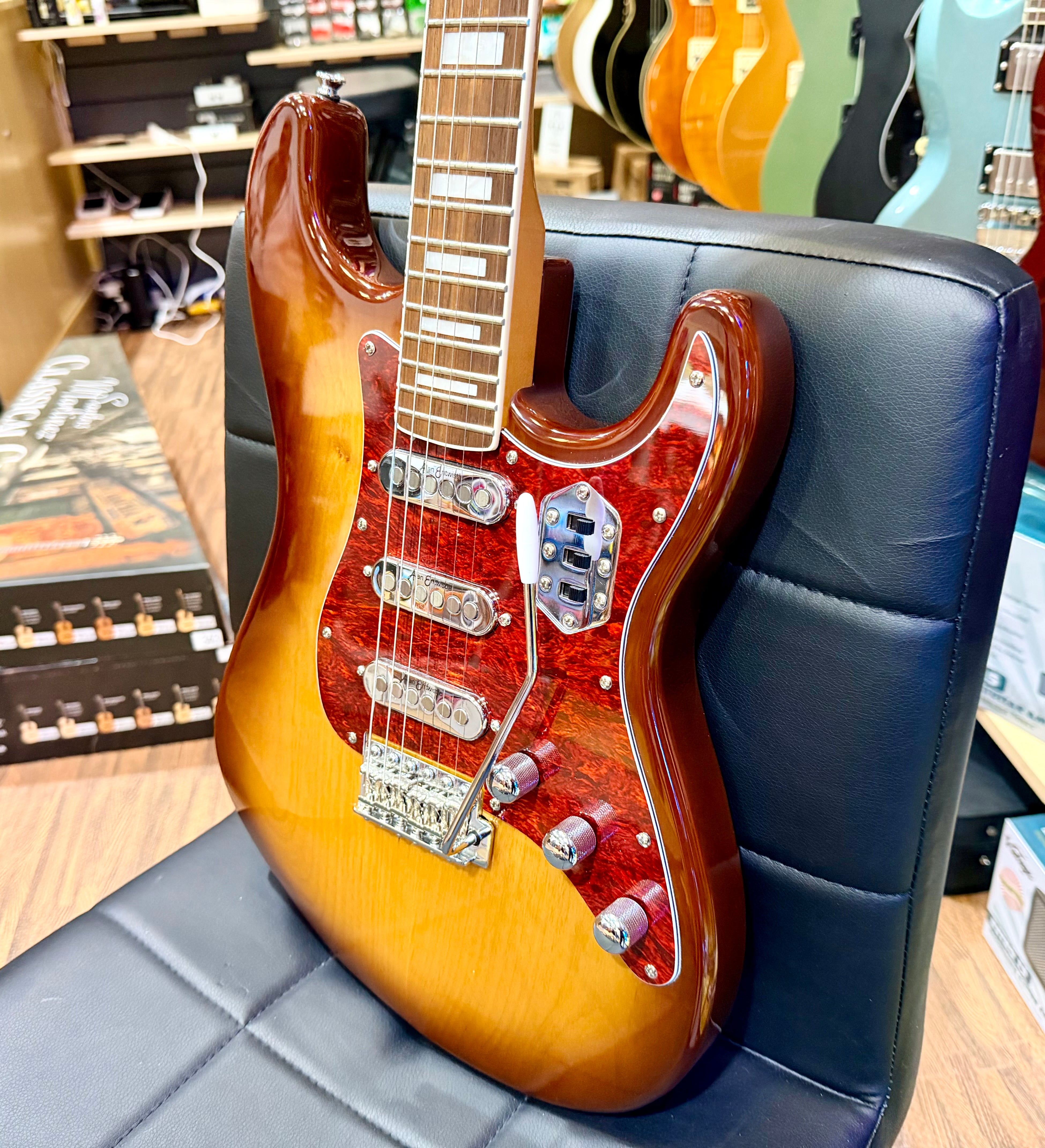 🔥NEW🔥 Vintage REVO Series 'Deluxe' Guitar ~ Cappuchino Burst~ Alan Entwistle!