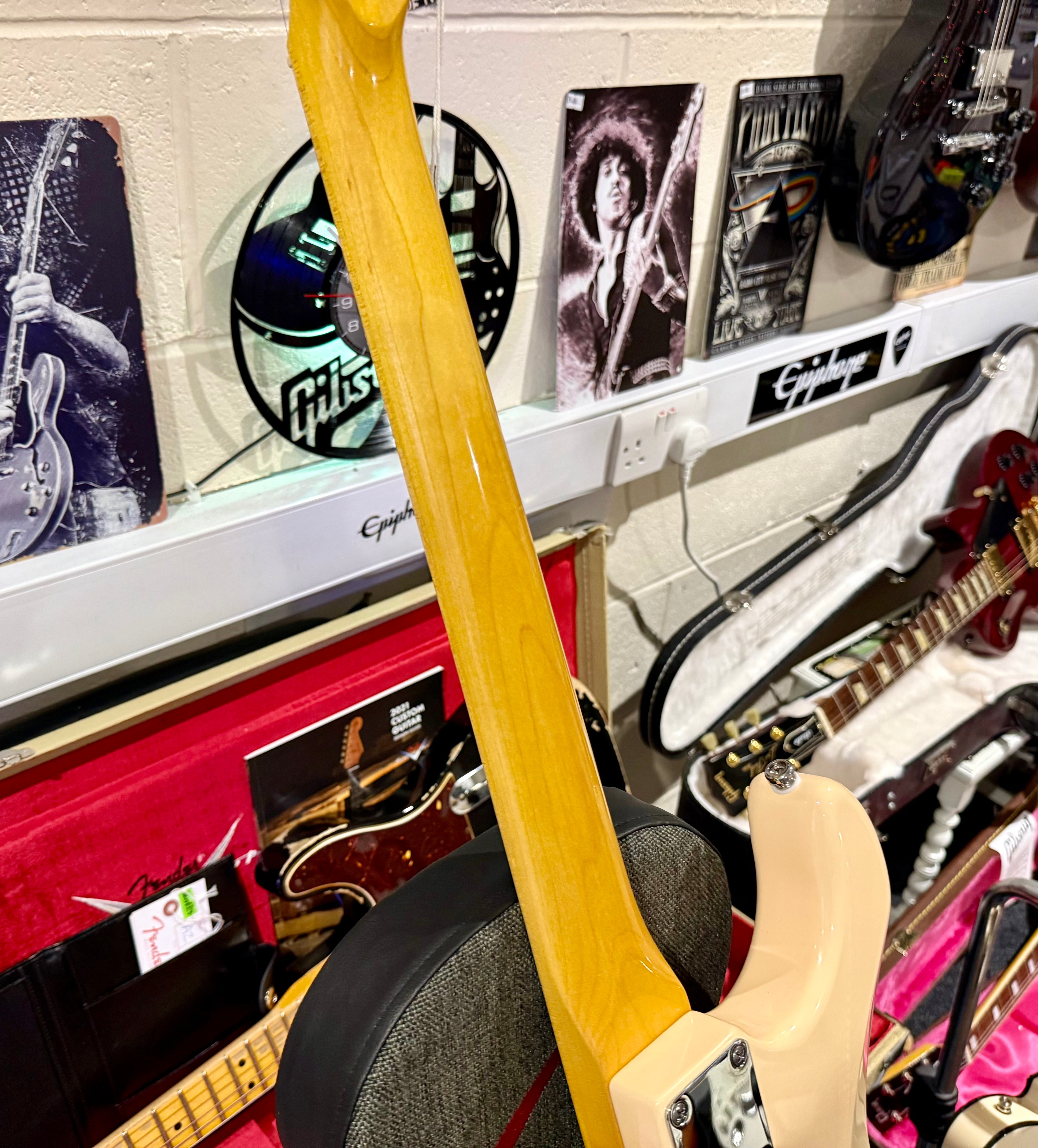 🔥EX-DEMO🔥 G&L Tribute S-500 Strat Style Electric Guitar~ Vintage White!