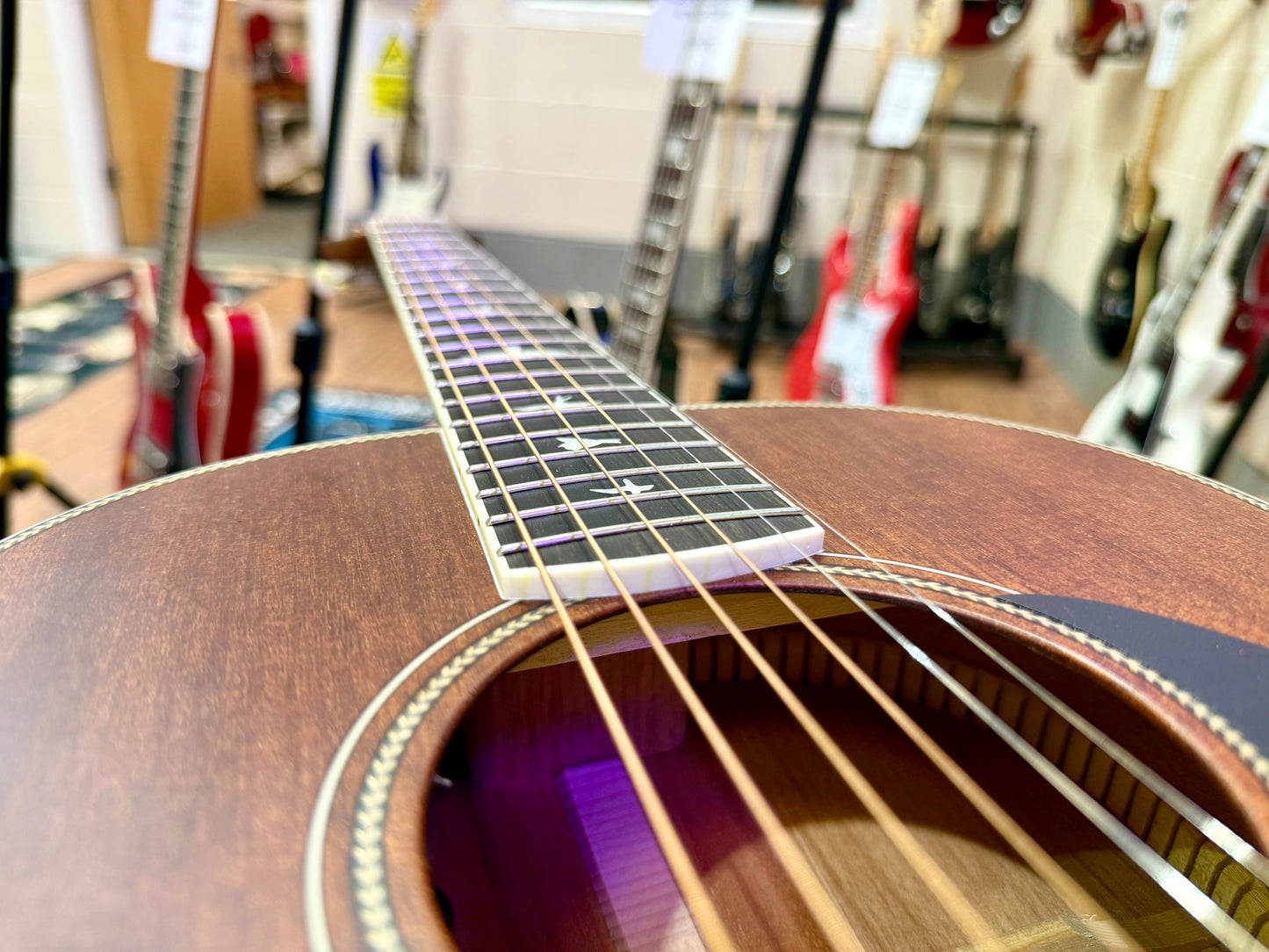 🦅 MINT 2020 🦅 PRS SE P20E Tonare Parlor~Electro Acoustic~ Satin Mahogany + Bag