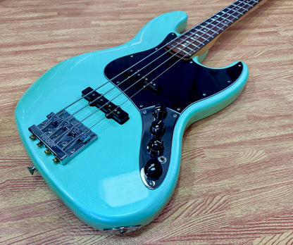 2020 Fender Deluxe Active Jazz Bass~ Surf Pearl~ Pau Ferro~ Noiseless Pickups