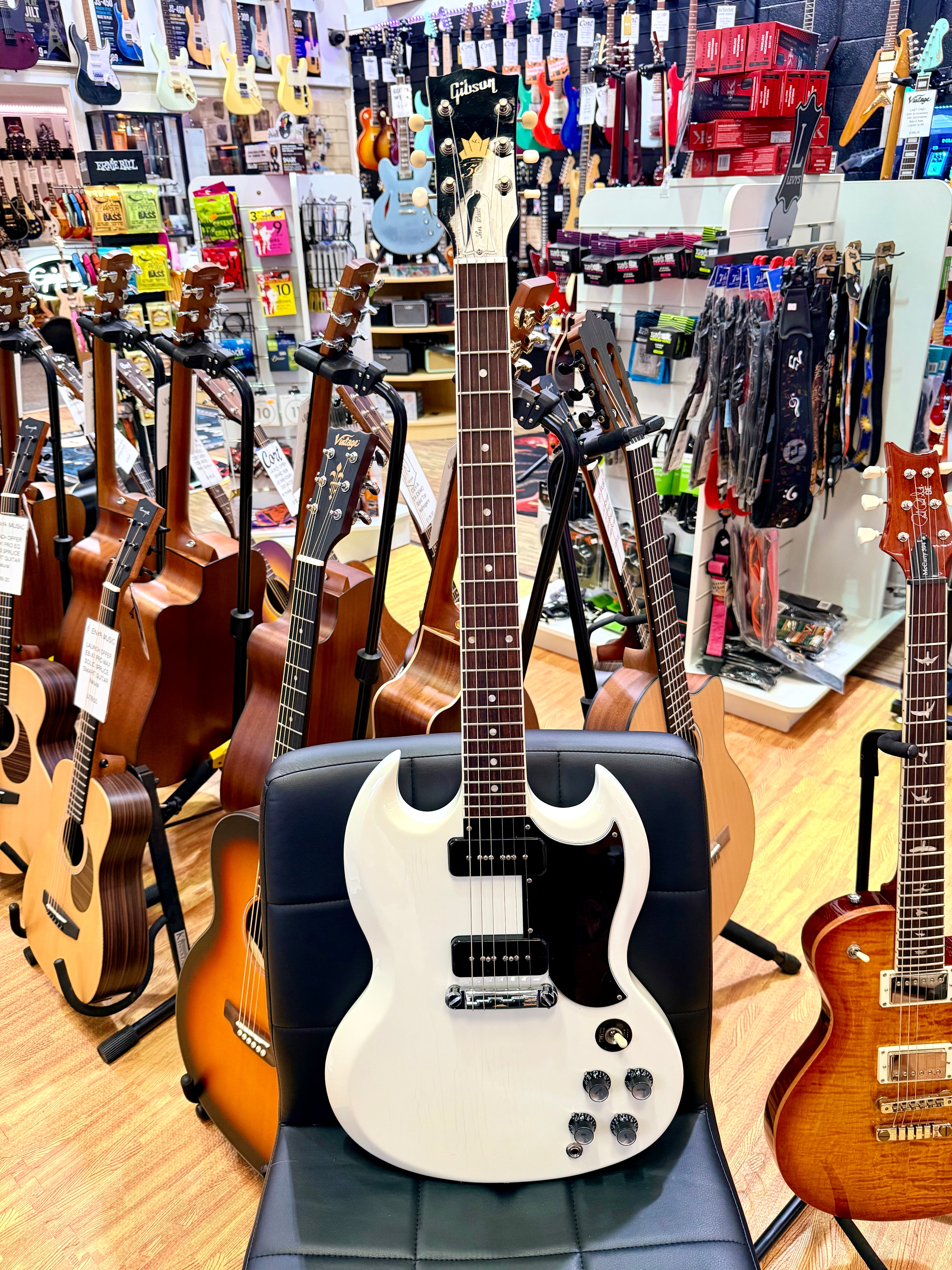 ⚡️2011⚡️ Gibson 50th Anniversary Pete Townshend SG Special~ Alpine White + Case!