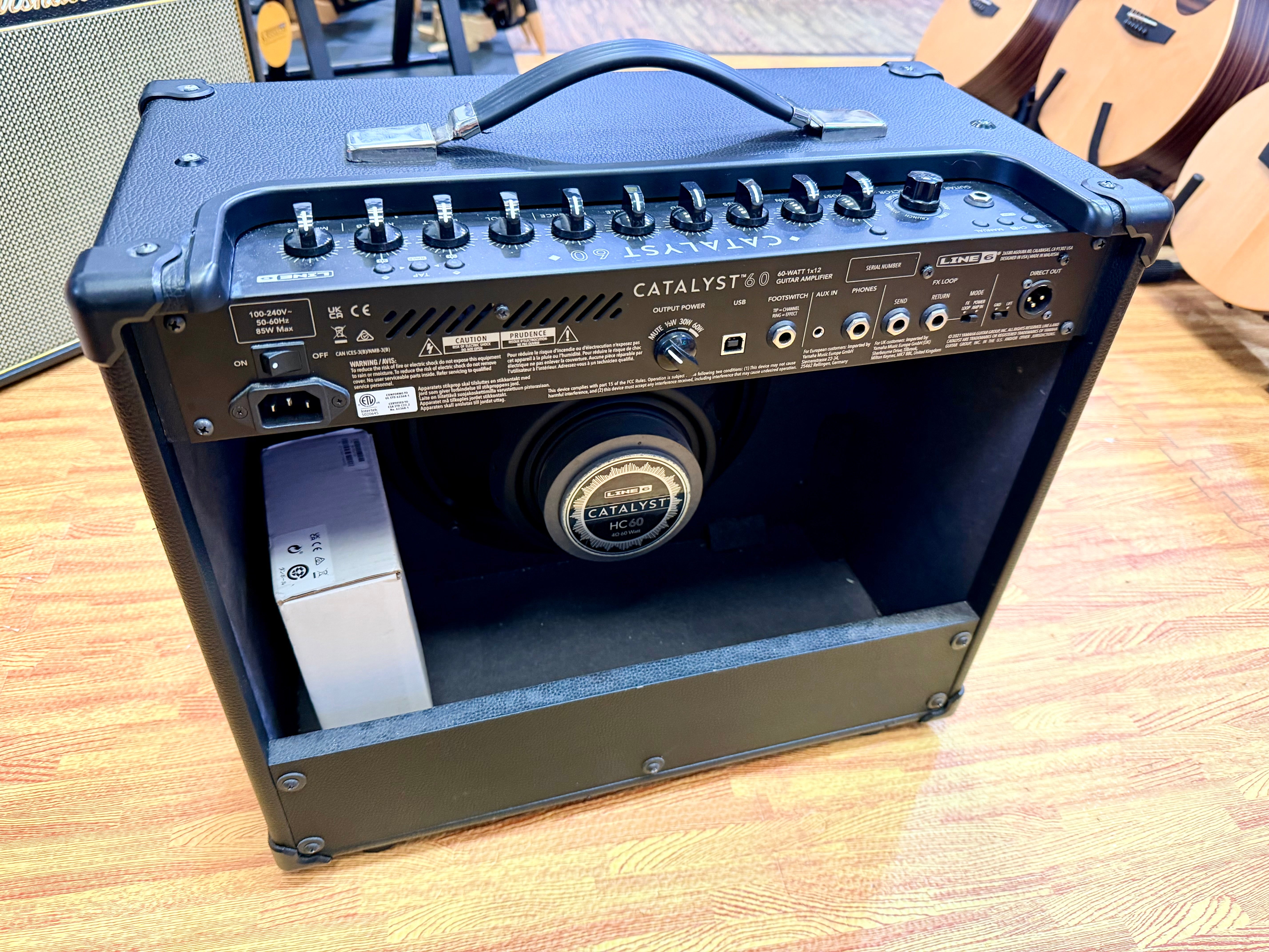 🎸MINT Line 6 Catalyst 60 60W 1x12 Guitar Amplifier Combo Amp + LFS2 Footswitch 🎸