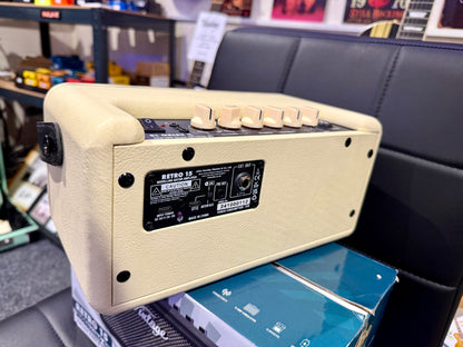 🌟NEW RELEASE🌟 Vintage Retro 15~ 15W Guitar Modelling Amplifier~ Vintage White!