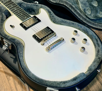 🔥MINT🔥 Epiphone Jerry Cantrell Les Paul Custom Prophecy~ Bone White~ Hard Case