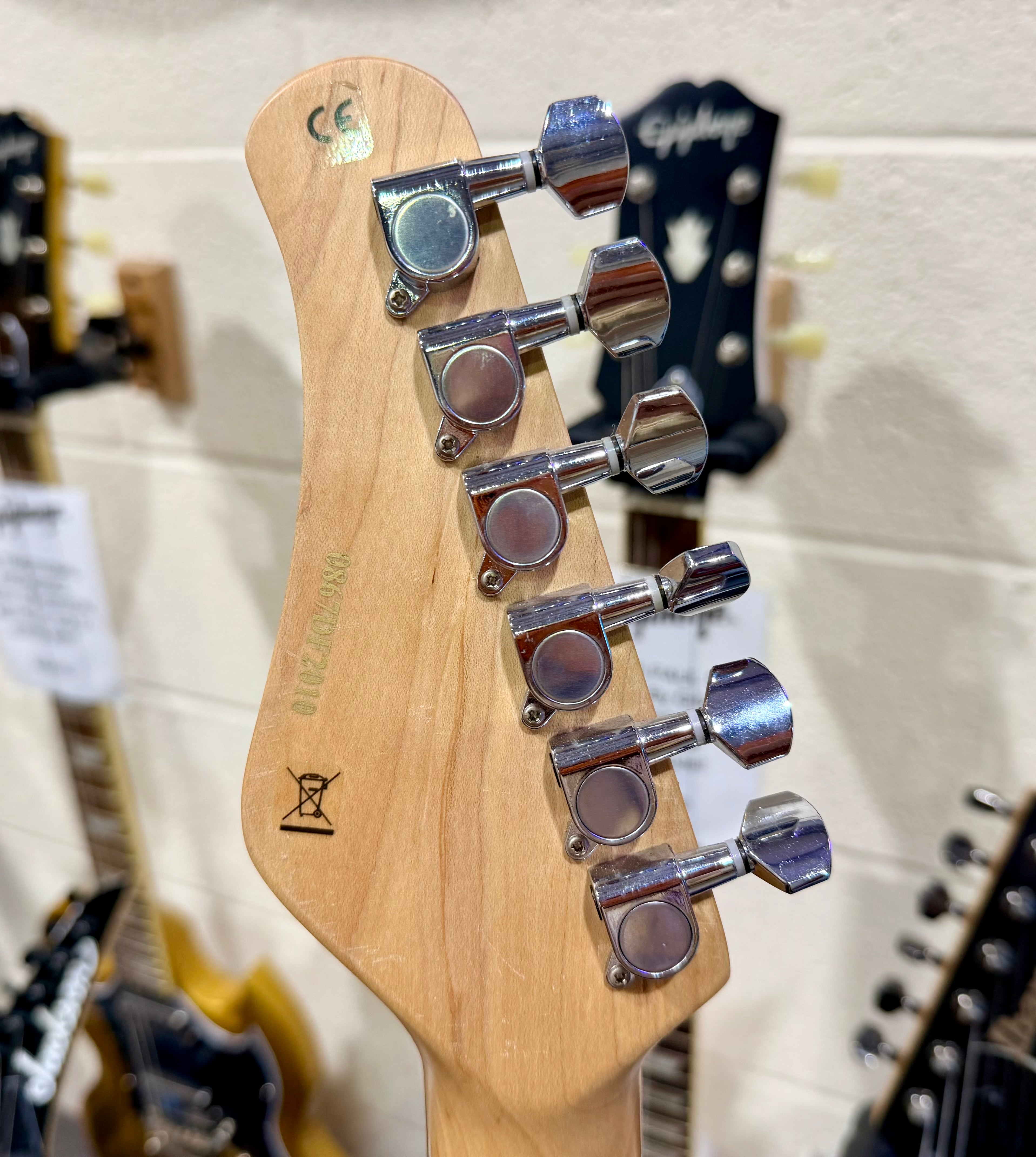 🔥LIGHTS-UP🔥 Fretlight Optek 400~ Electric Stratocaster Learning Guitar~ LOOK!