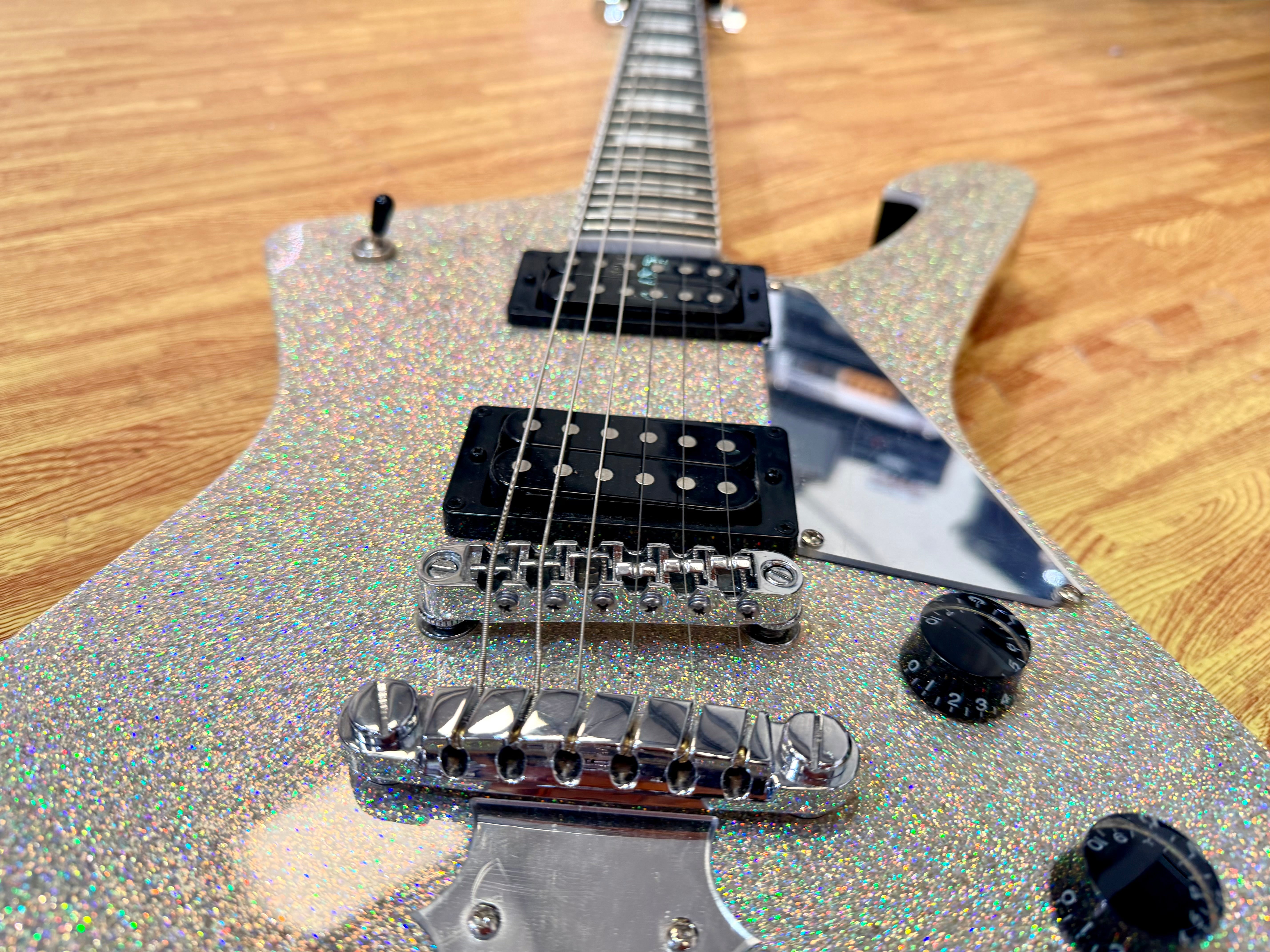⚡️2023⚡️ Ibanez PS60 Paul Stanley Signature~ Metallic Silver Sparkle Guitar!