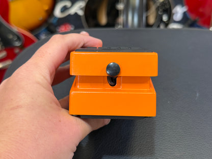 🌟MINT🌟 BOSS DS-1 Distortion Pedal~ Guitar Effects Pedal!