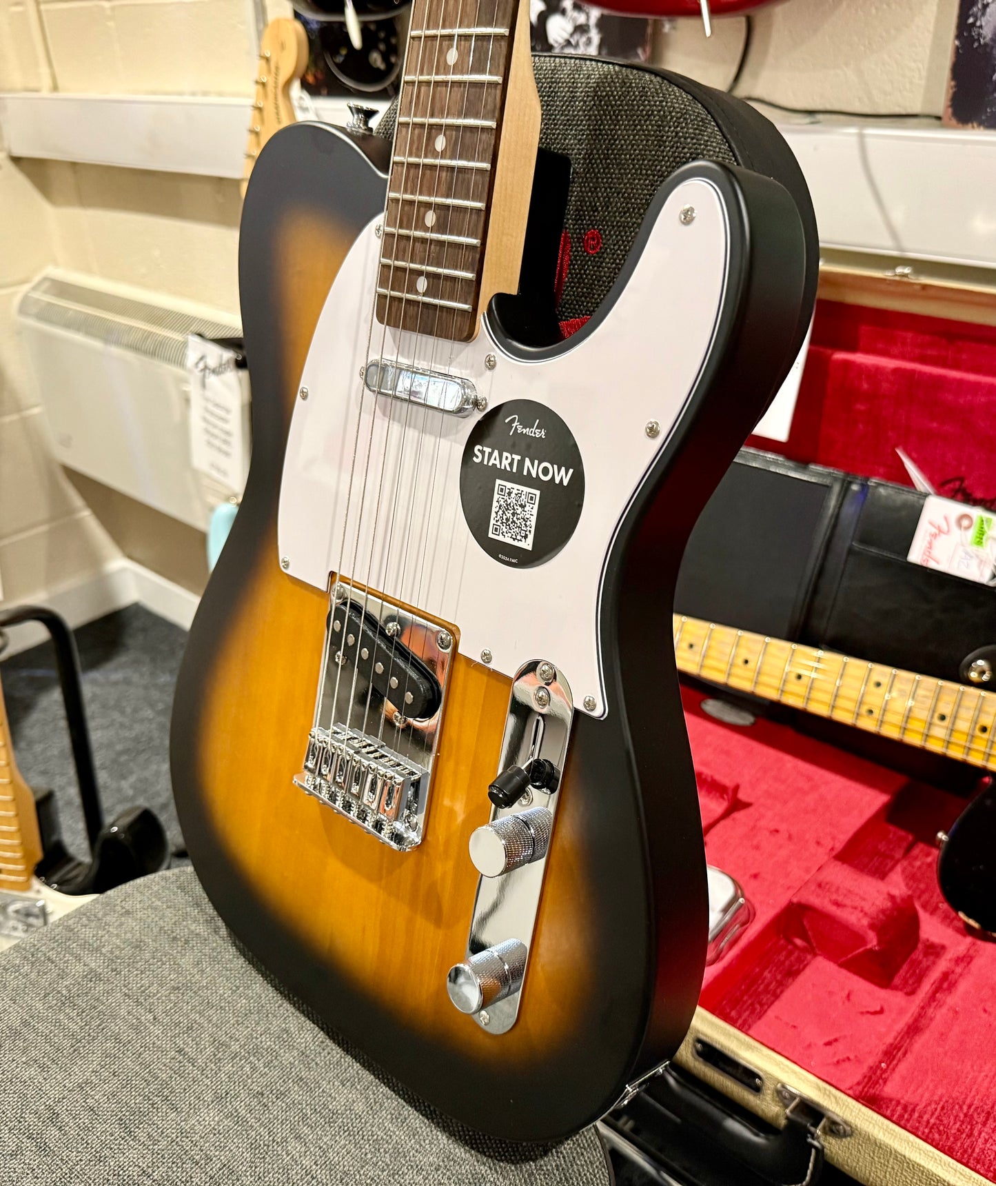🌟NEW MODEL🌟 Fender Squier Telecaster Debut Collection Satin 2 Solour Sunburst!