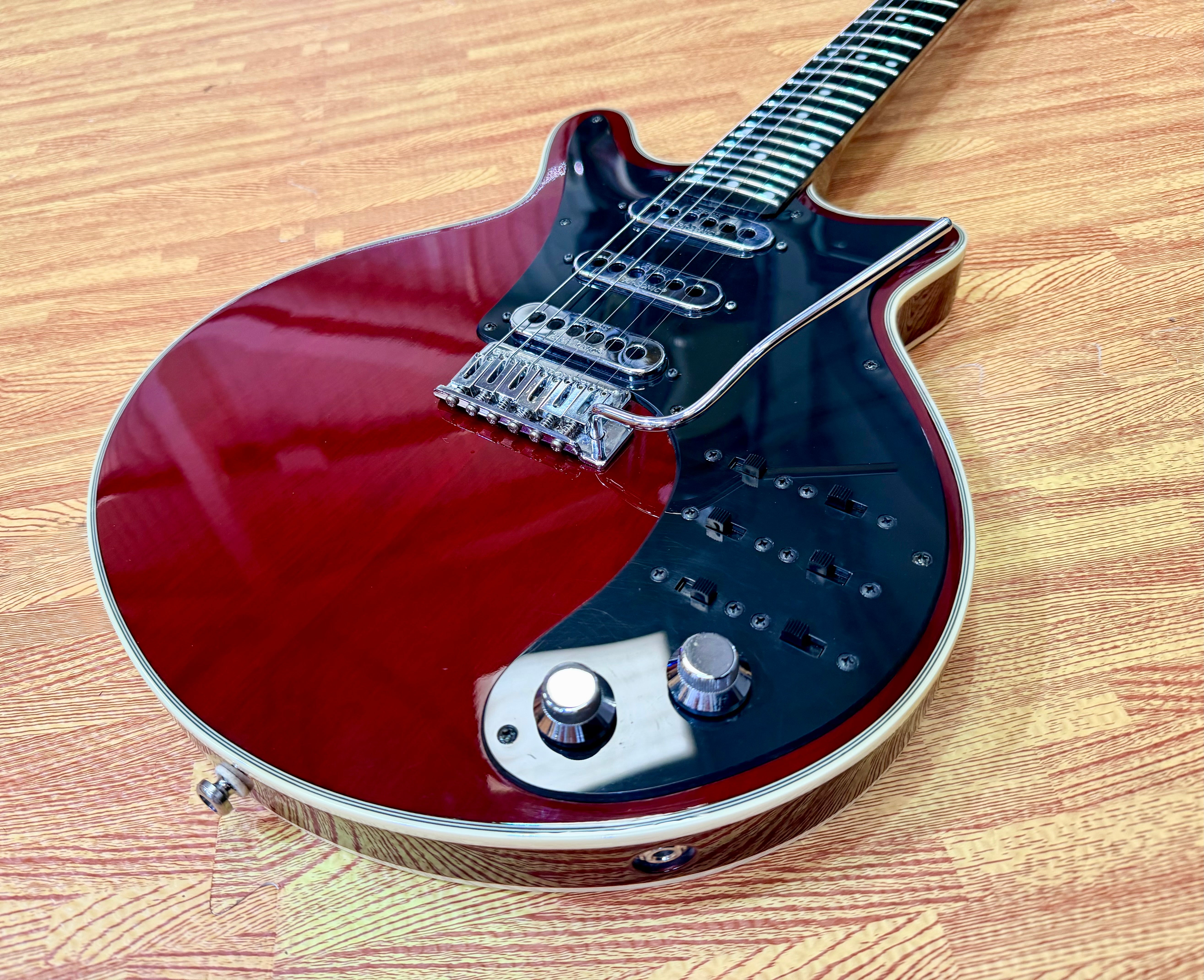 ⚡️2003⚡️ Burns London Brian May Signature Red Special~ Cherry Red Korean Made!