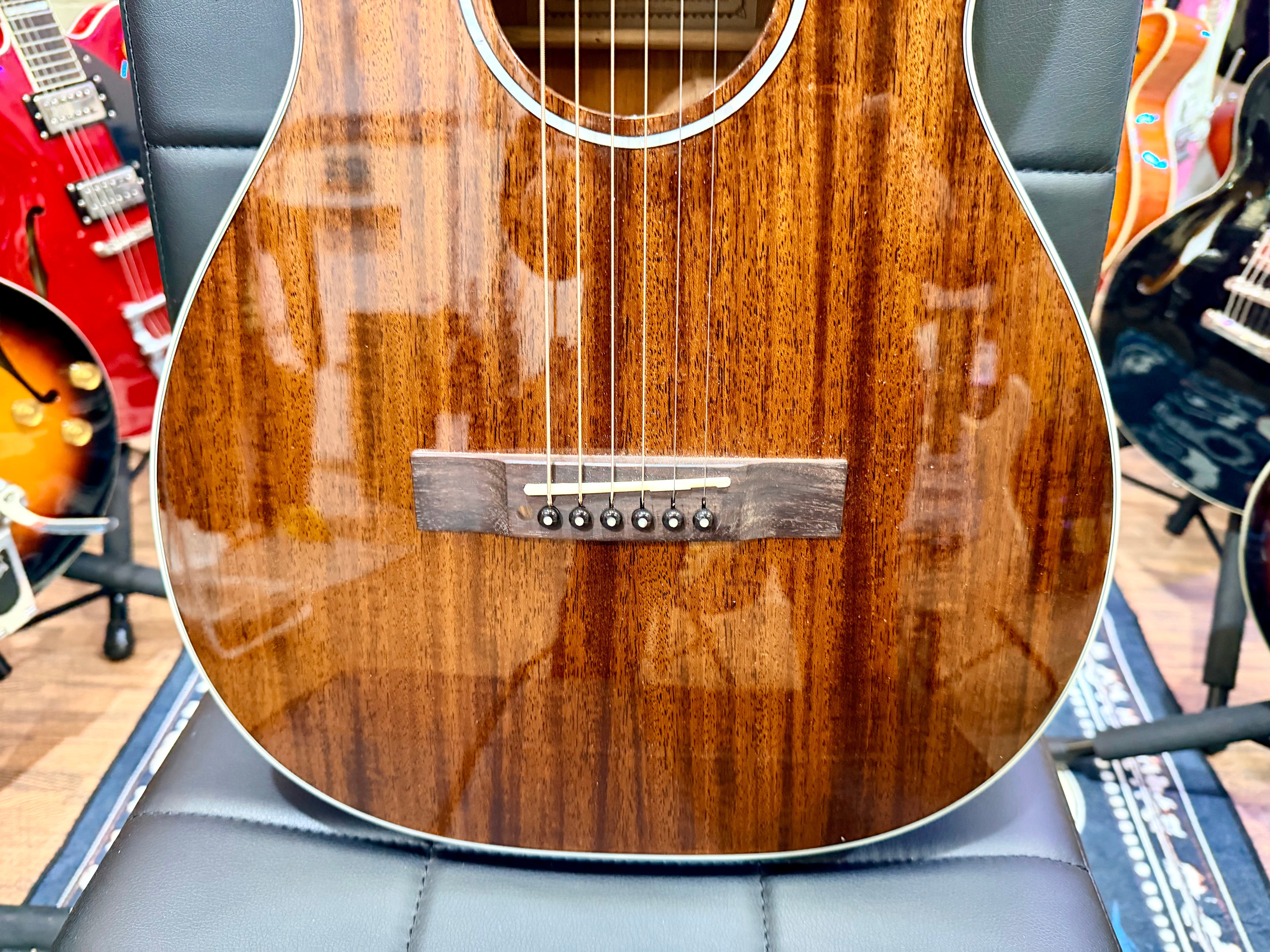 🌟MINT🌟 Rathbone R6M Solid Mahogany Top~ No 6 Series Acoustic Parlour Guitar!