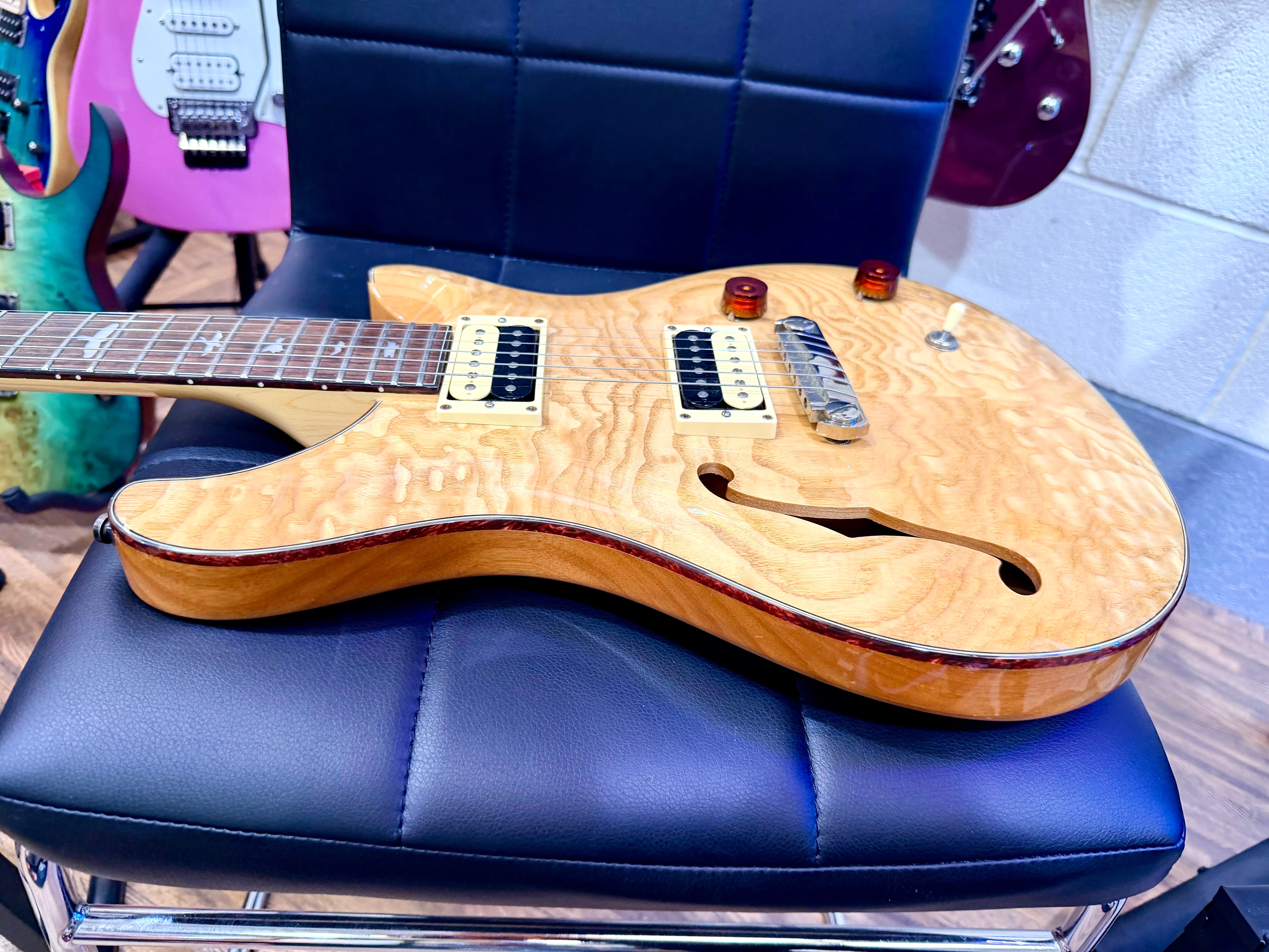 ⚡️RARE⚡️ PRS SE Exotic Custom 22 Semi-Hollow Swamp Ash Quilt~ Limited Run~ 2017!